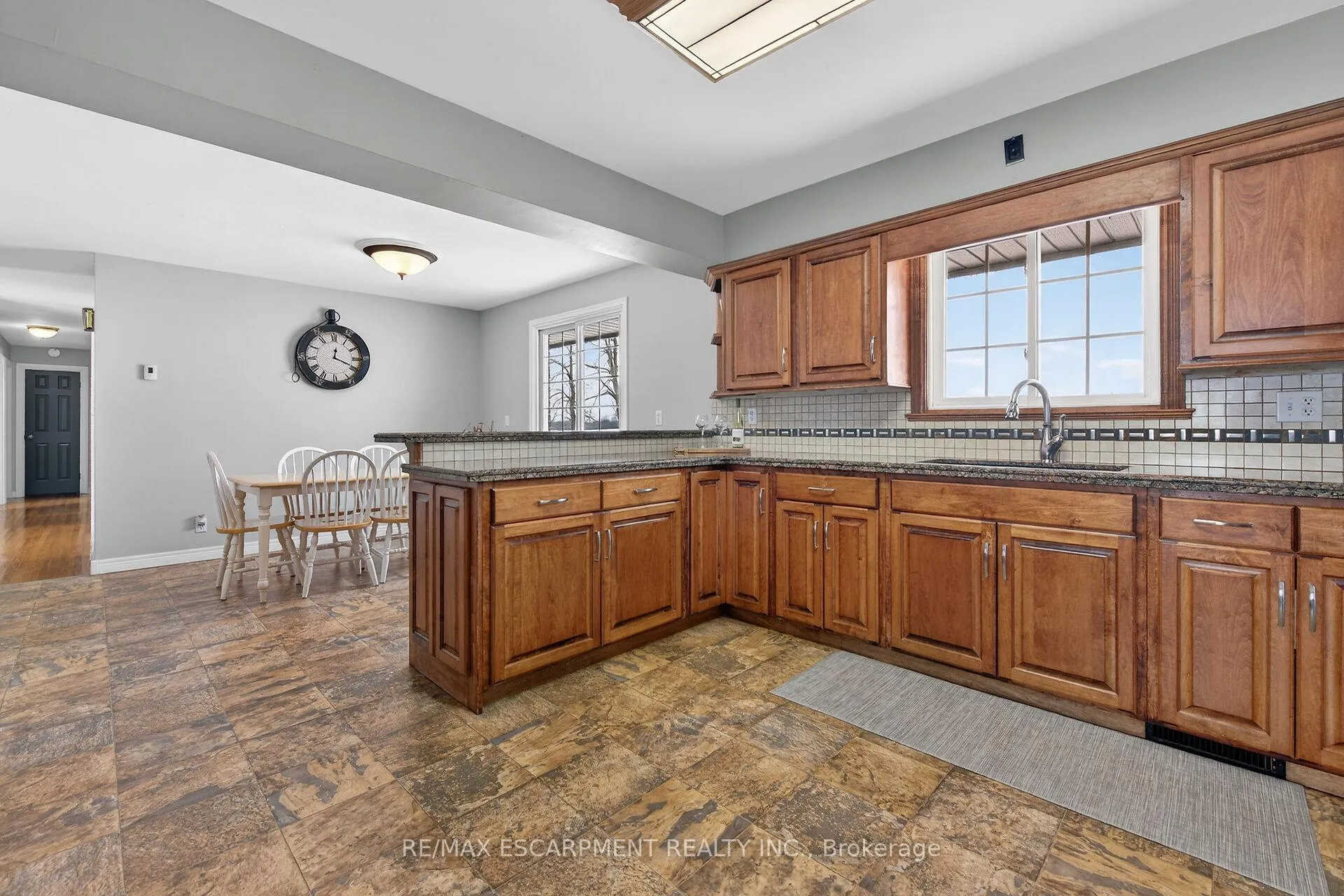 Photo 14 of 163 Rainham Road, Haldimand, Nanticoke — HOMEH