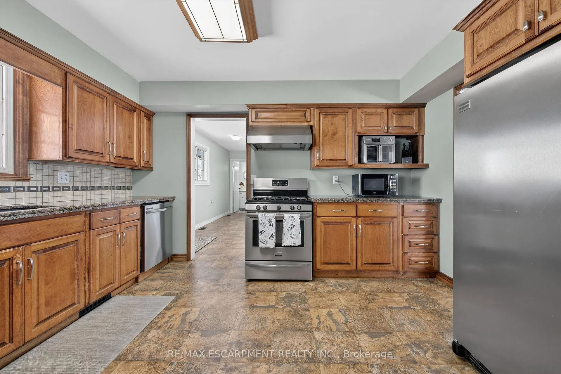 Photo 17 of 163 Rainham Road, Haldimand, Nanticoke — HOMEH