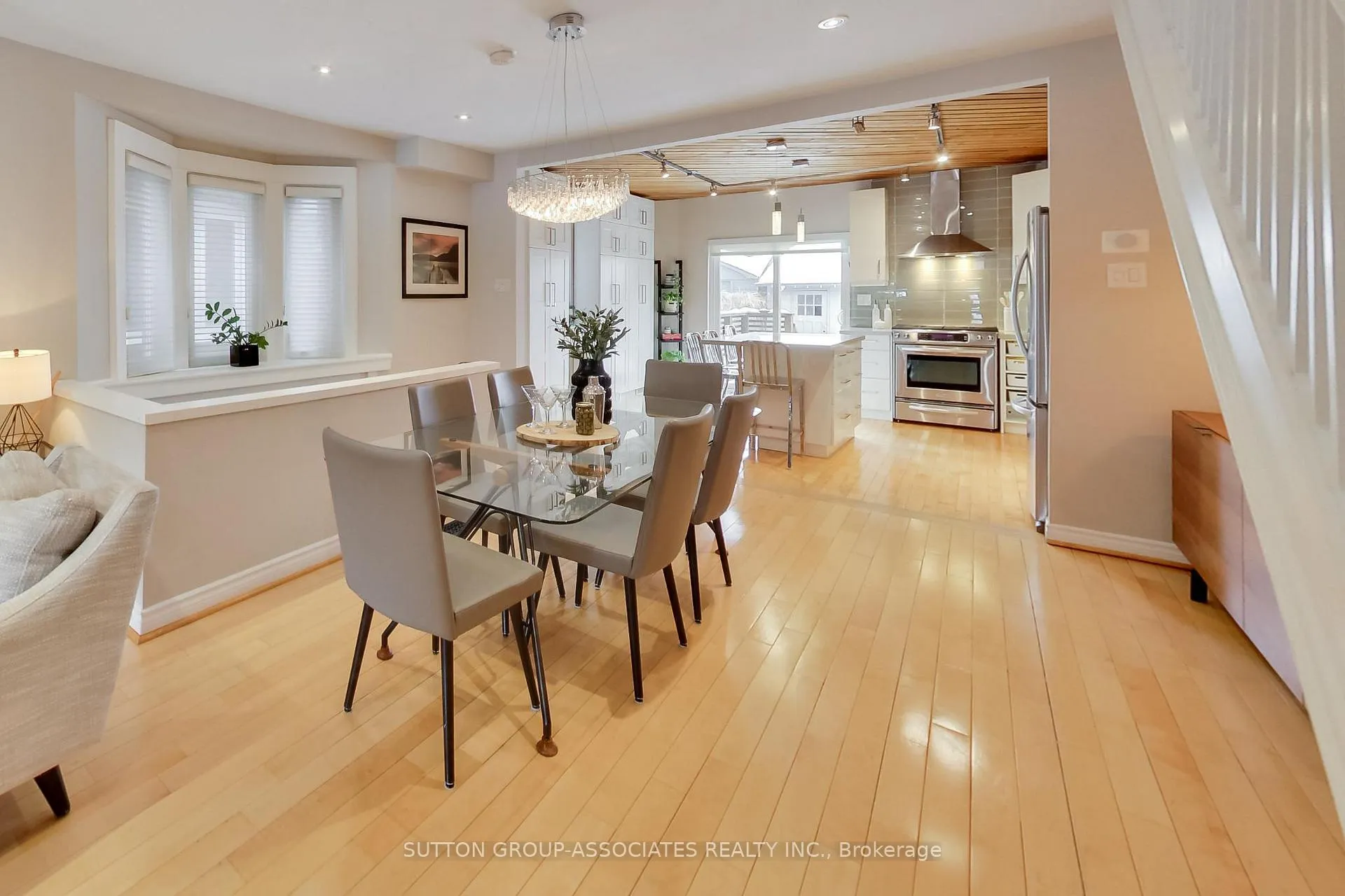 Photo 8 of 75 Arlington Avenue, Toronto, Wychwood — HOMEH