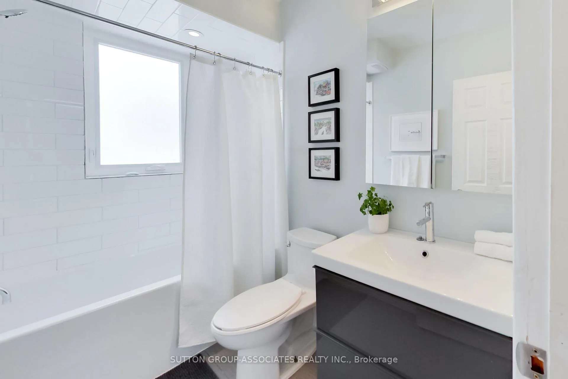 Photo 25 of 75 Arlington Avenue, Toronto, Wychwood — HOMEH