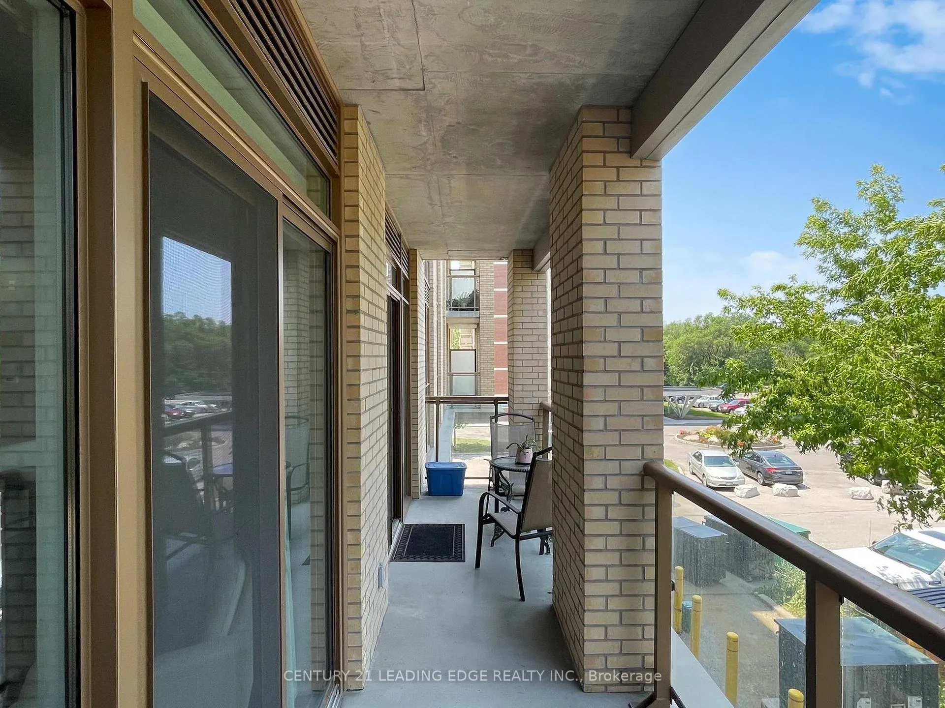 Photo 5 of Unit 232, 68 Main Street N, Markham, Old Markham Village — HOMEH