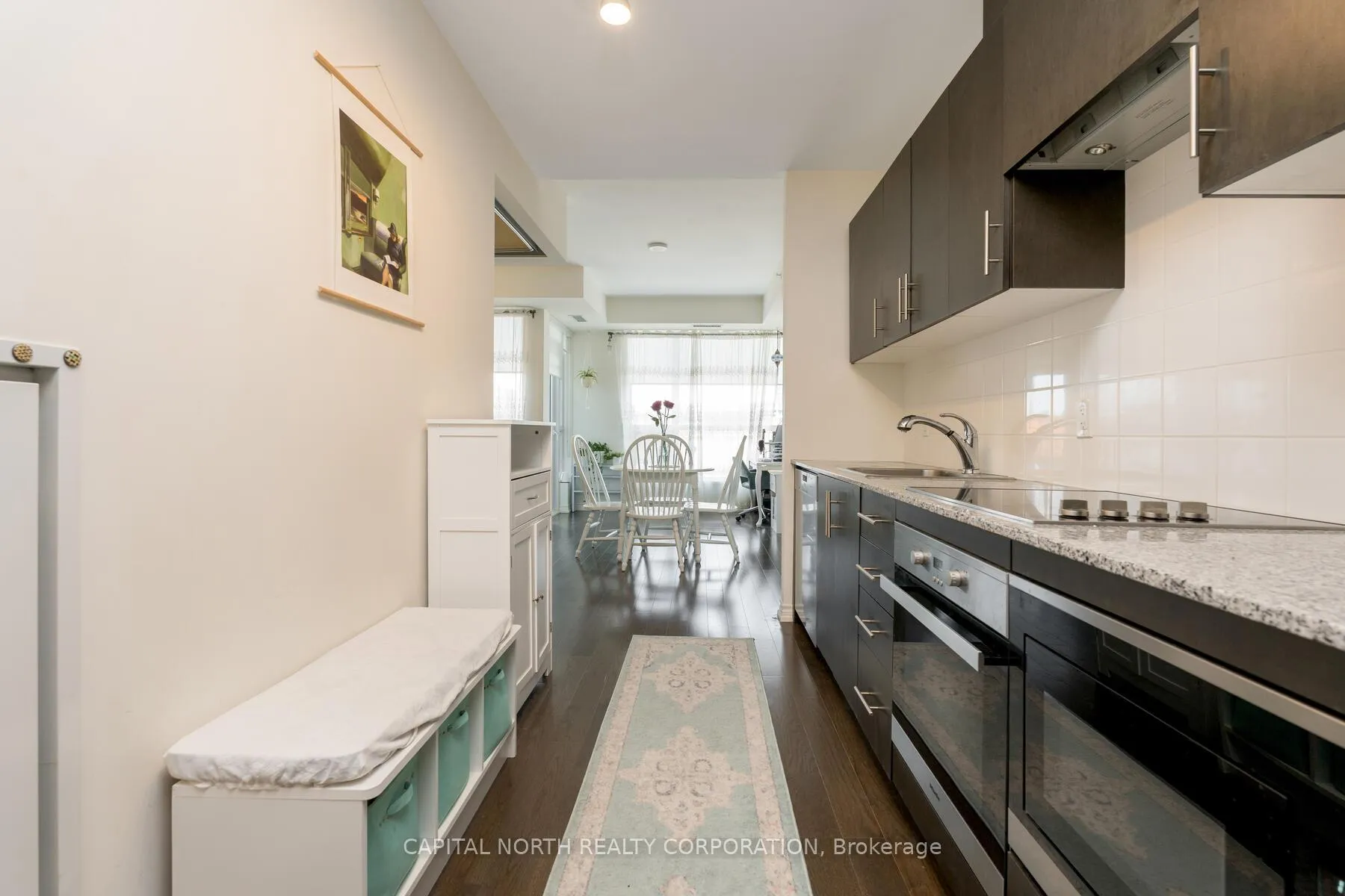 Photo 4 of Unit 416, 23 Glebe Road W, Toronto, Yonge-Eglinton — HOMEH