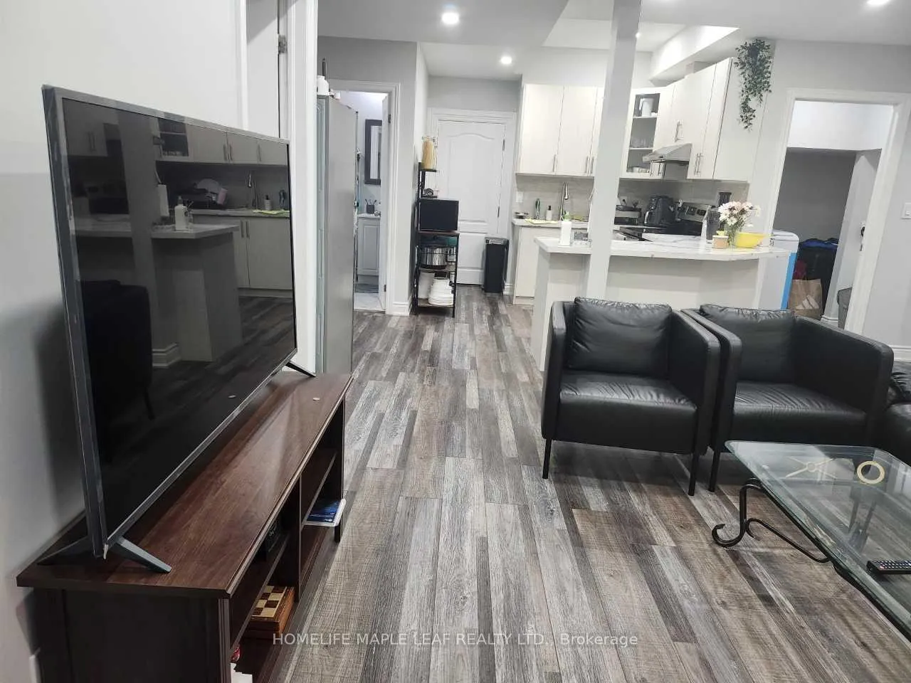 Photo 2 of 77 Brushwood Drive, Brampton, Bram West — HOMEH