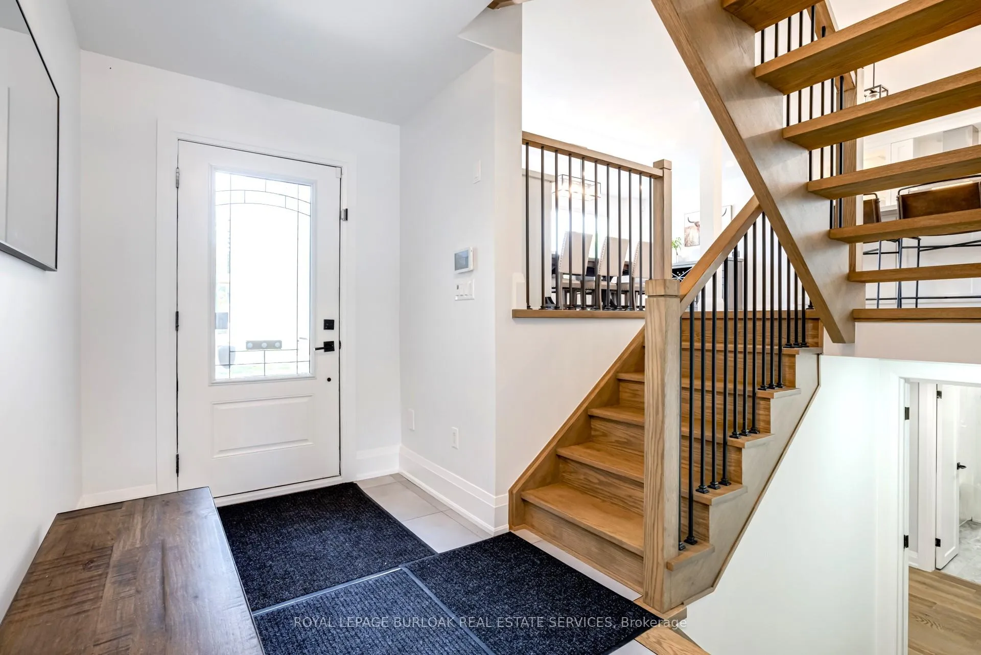 Photo 3 of 5199 Broughton Crescent, Burlington, Appleby — HOMEH