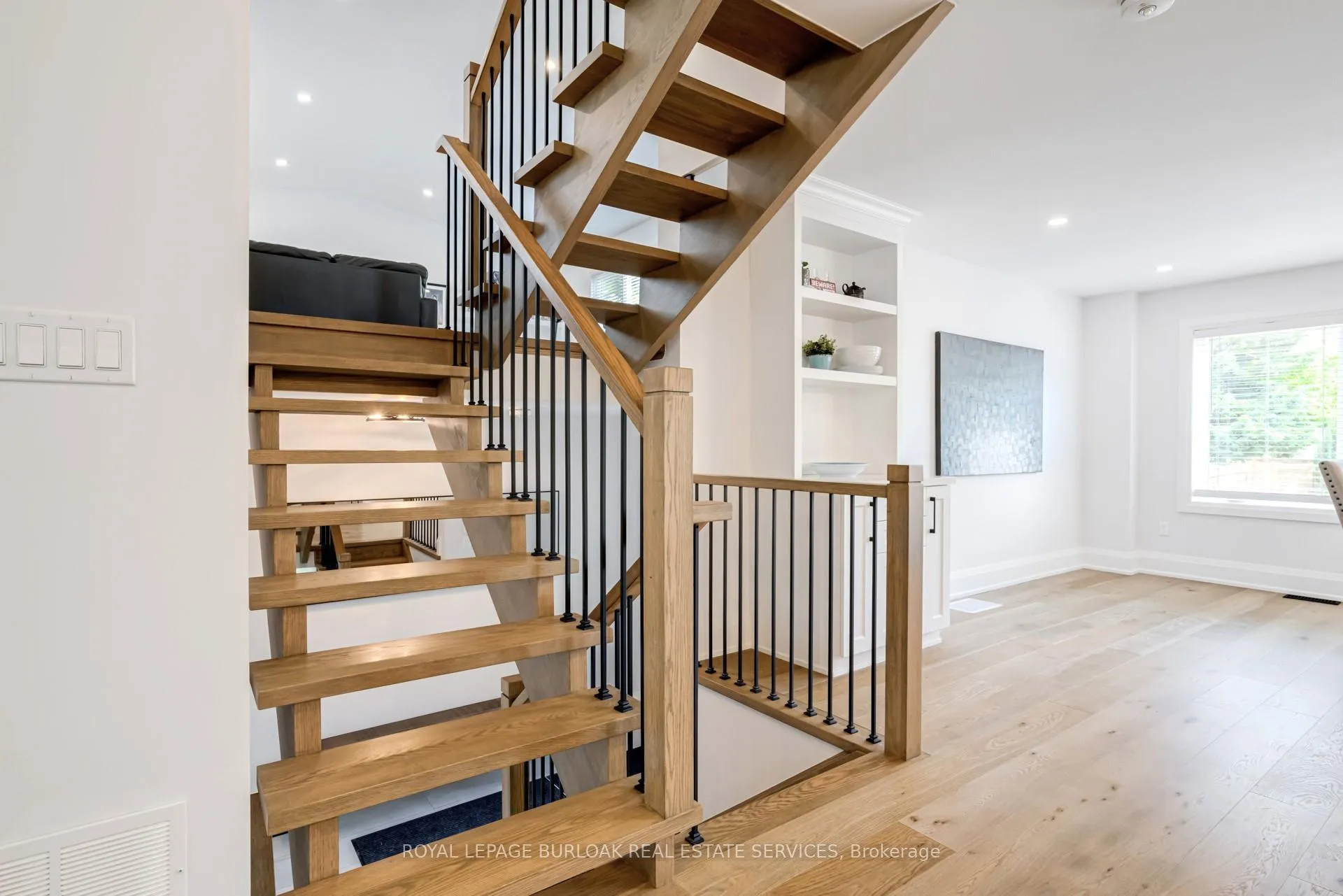 Photo 14 of 5199 Broughton Crescent, Burlington, Appleby — HOMEH