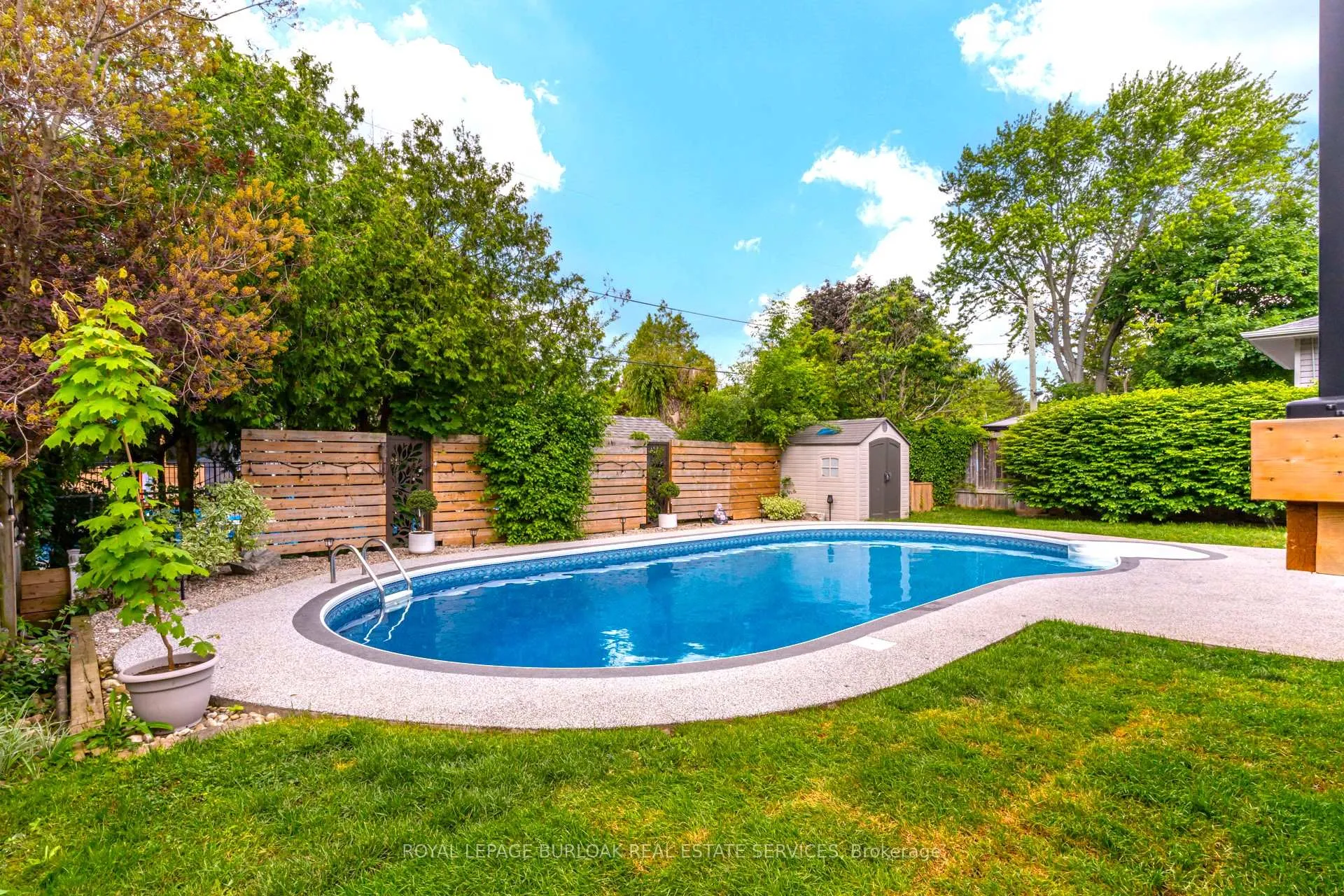 Photo 36 of 5199 Broughton Crescent, Burlington, Appleby — HOMEH