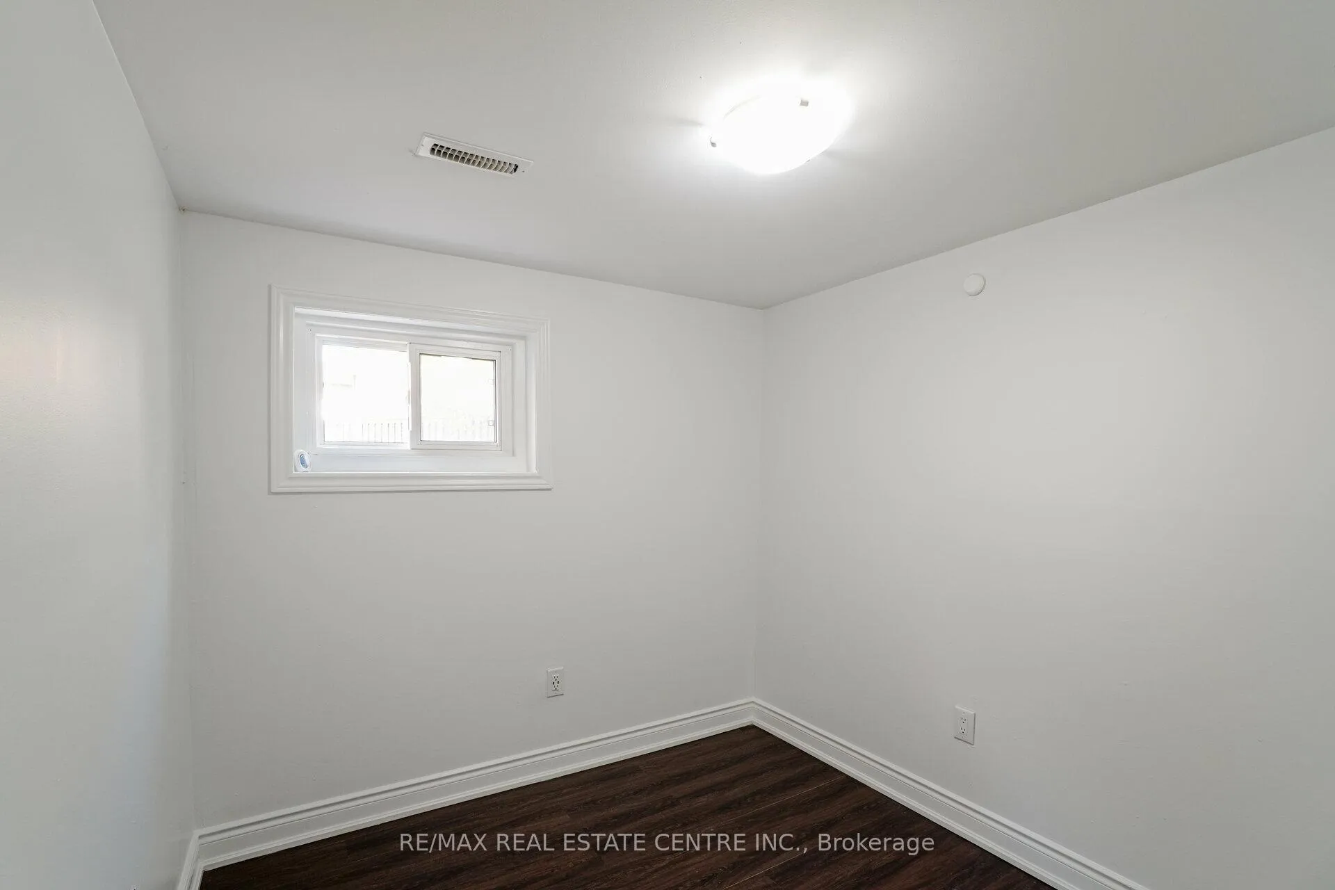 Photo 18 of Unit 2, 32 Mount pleasant Drive, Brampton, Heart Lake East — HOMEH