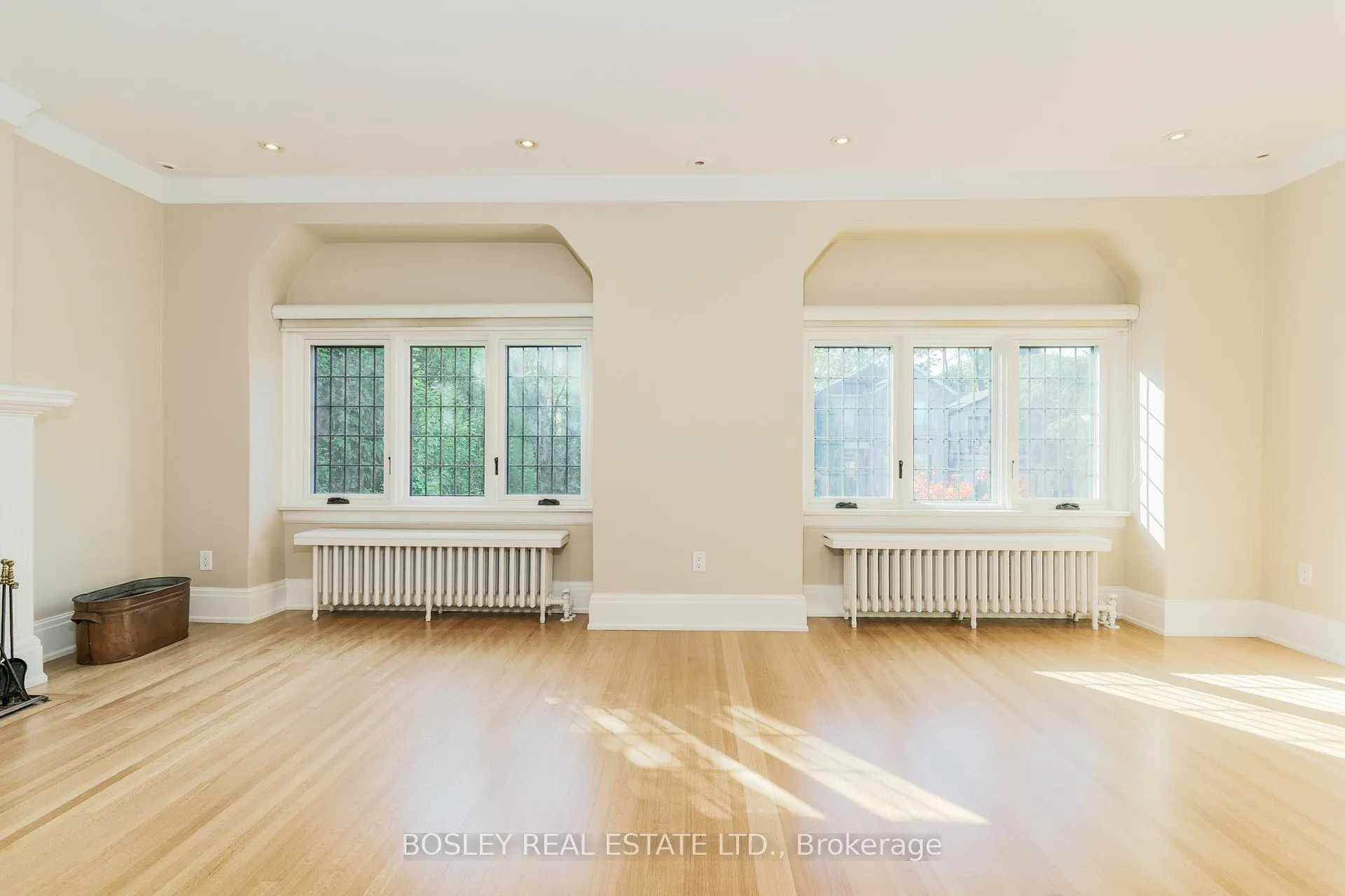 Photo 8 of Unit Upper, 20 Coulson Avenue, Toronto, Forest Hill South — HOMEH