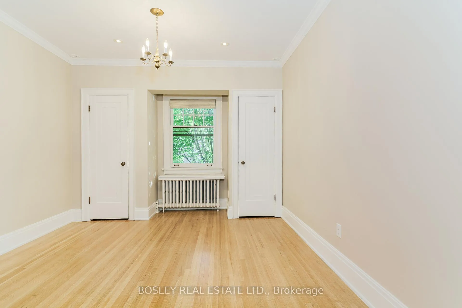 Photo 12 of Unit Upper, 20 Coulson Avenue, Toronto, Forest Hill South — HOMEH