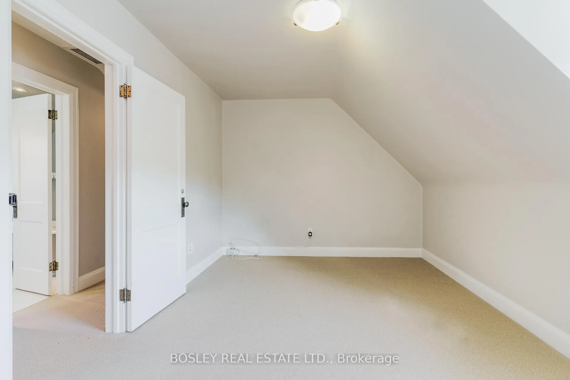 Photo 38 of Unit Upper, 20 Coulson Avenue, Toronto, Forest Hill South — HOMEH