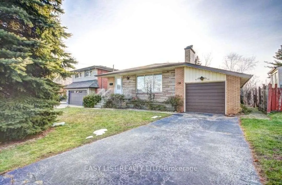 Front of 138 Rifle Range Road
