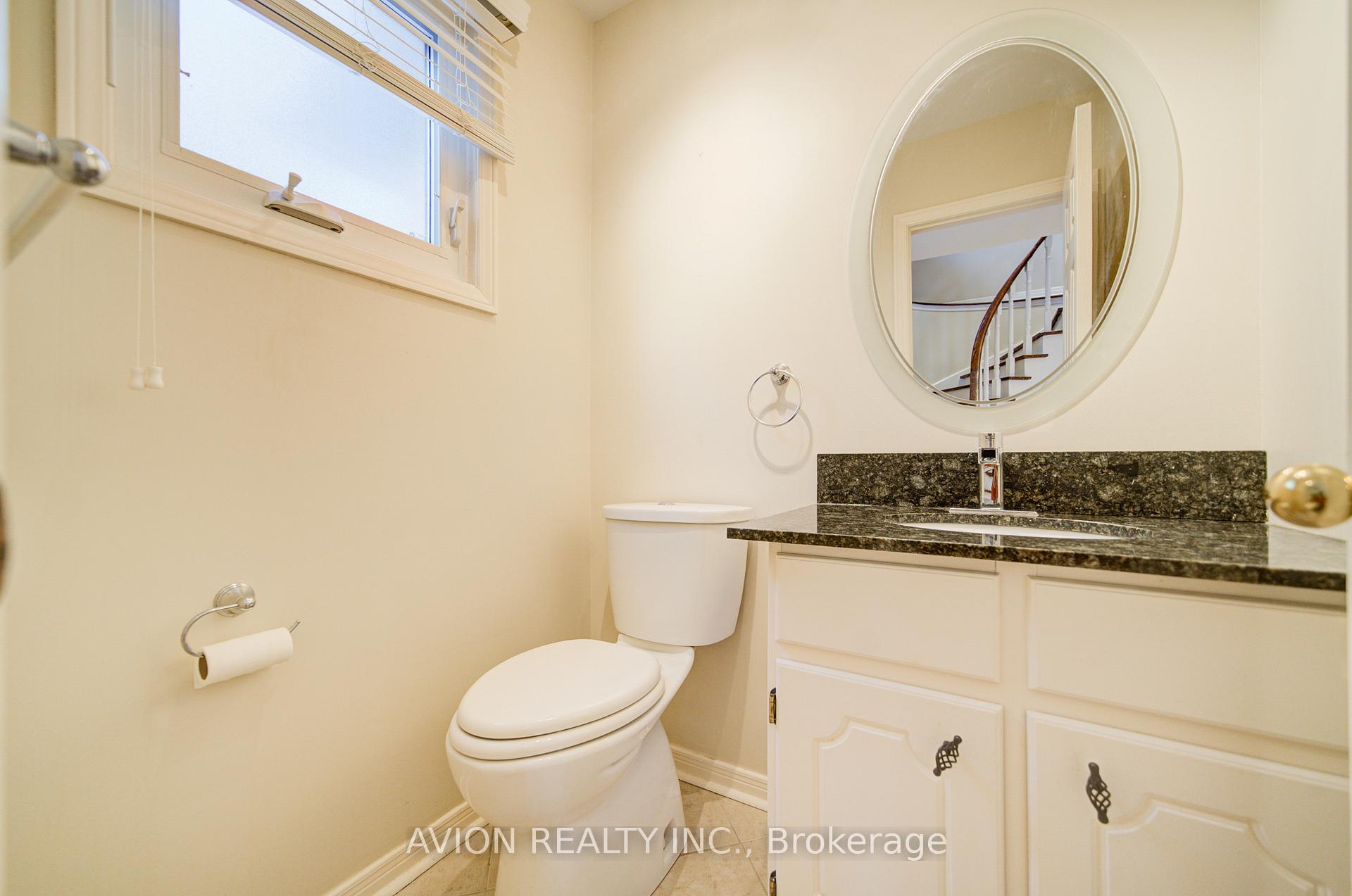 Photo 15 of 31 Charnwood Place, Markham, Aileen-Willowbrook — HOMEH