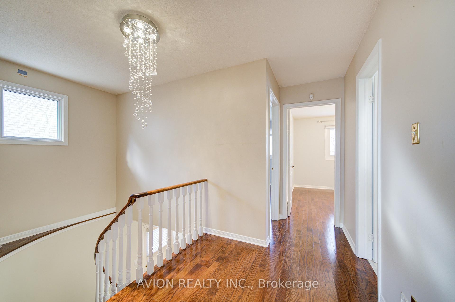 Photo 17 of 31 Charnwood Place, Markham, Aileen-Willowbrook — HOMEH