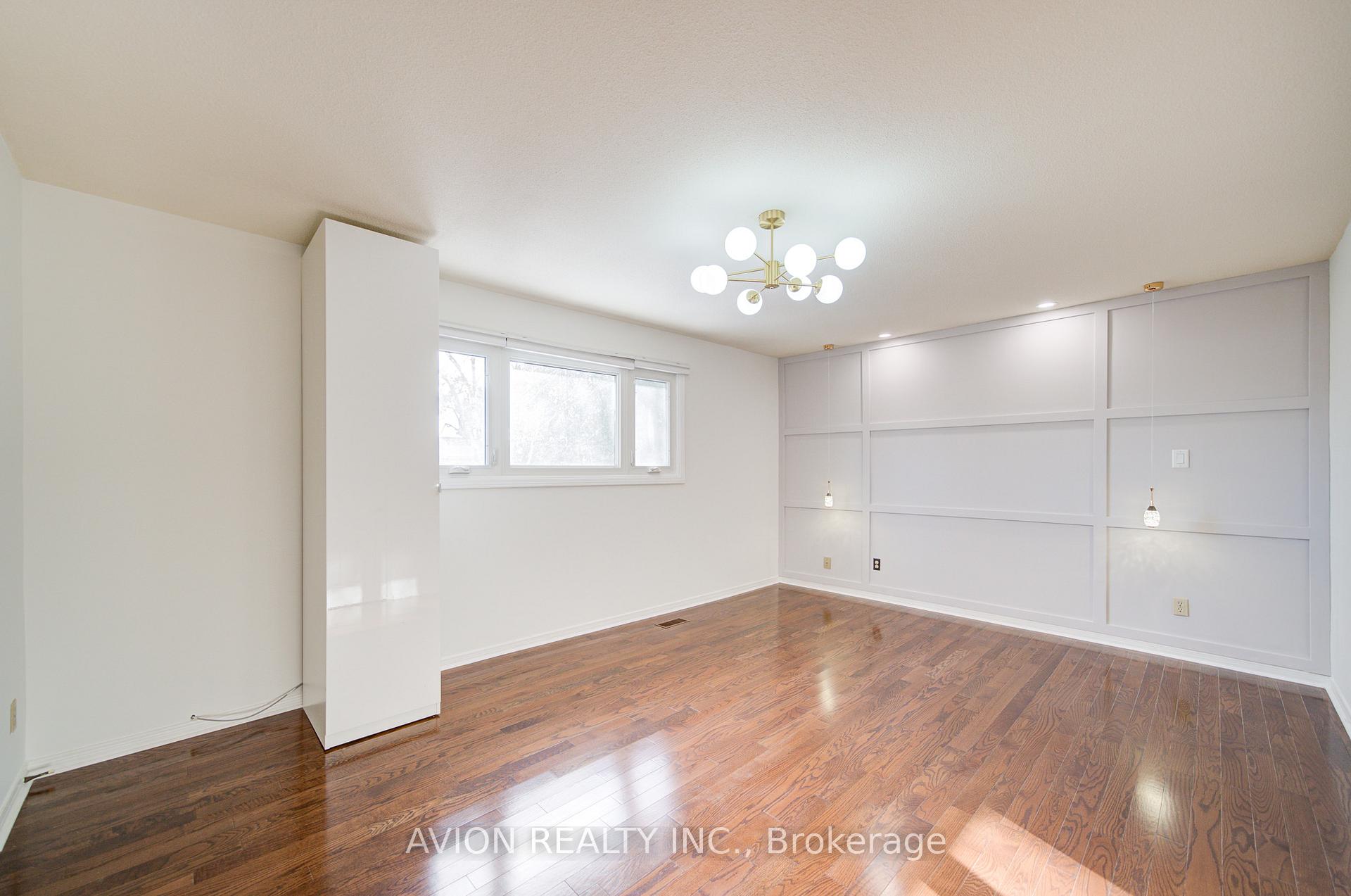 Photo 18 of 31 Charnwood Place, Markham, Aileen-Willowbrook — HOMEH