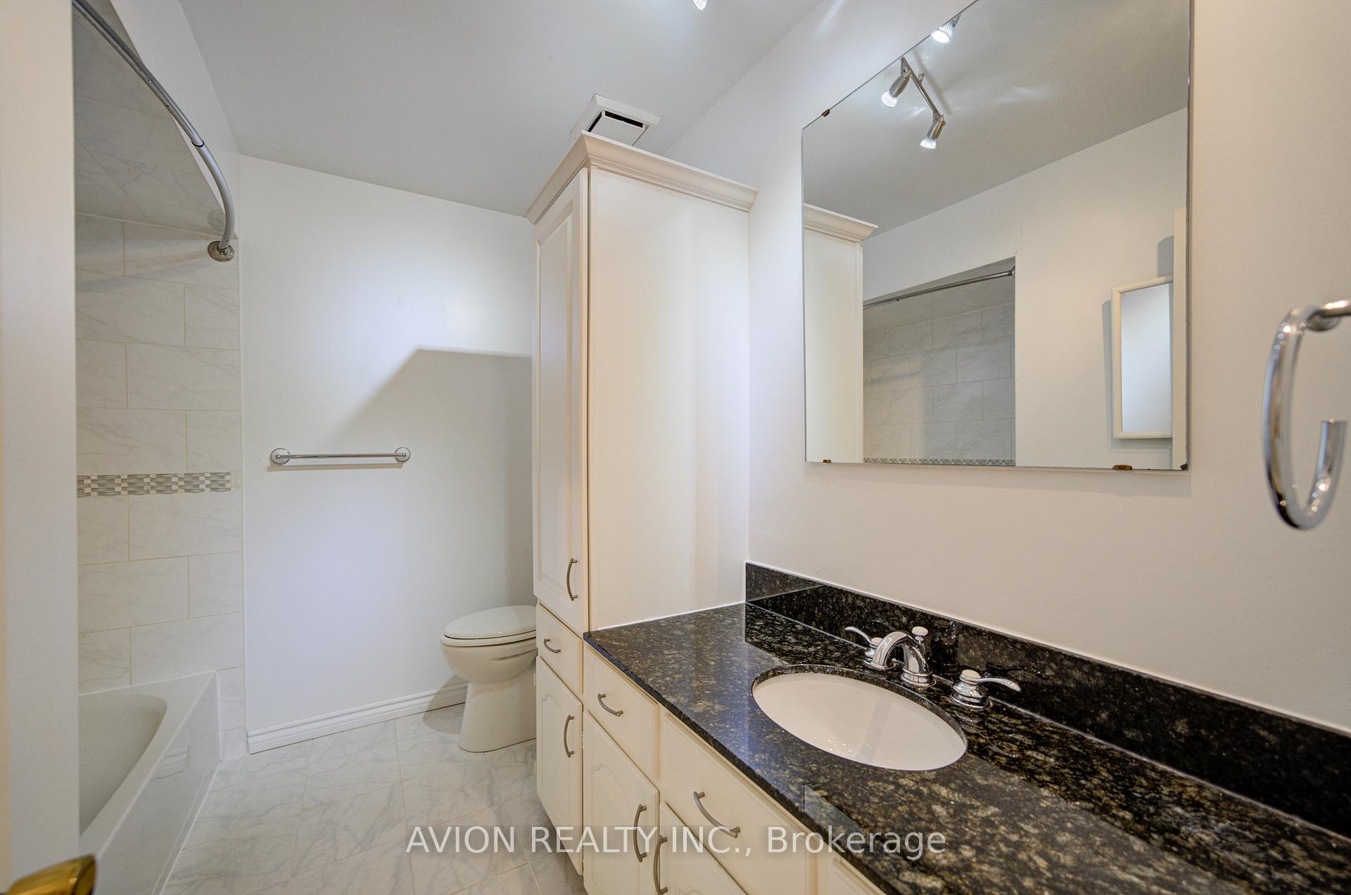 Photo 22 of 31 Charnwood Place, Markham, Aileen-Willowbrook — HOMEH