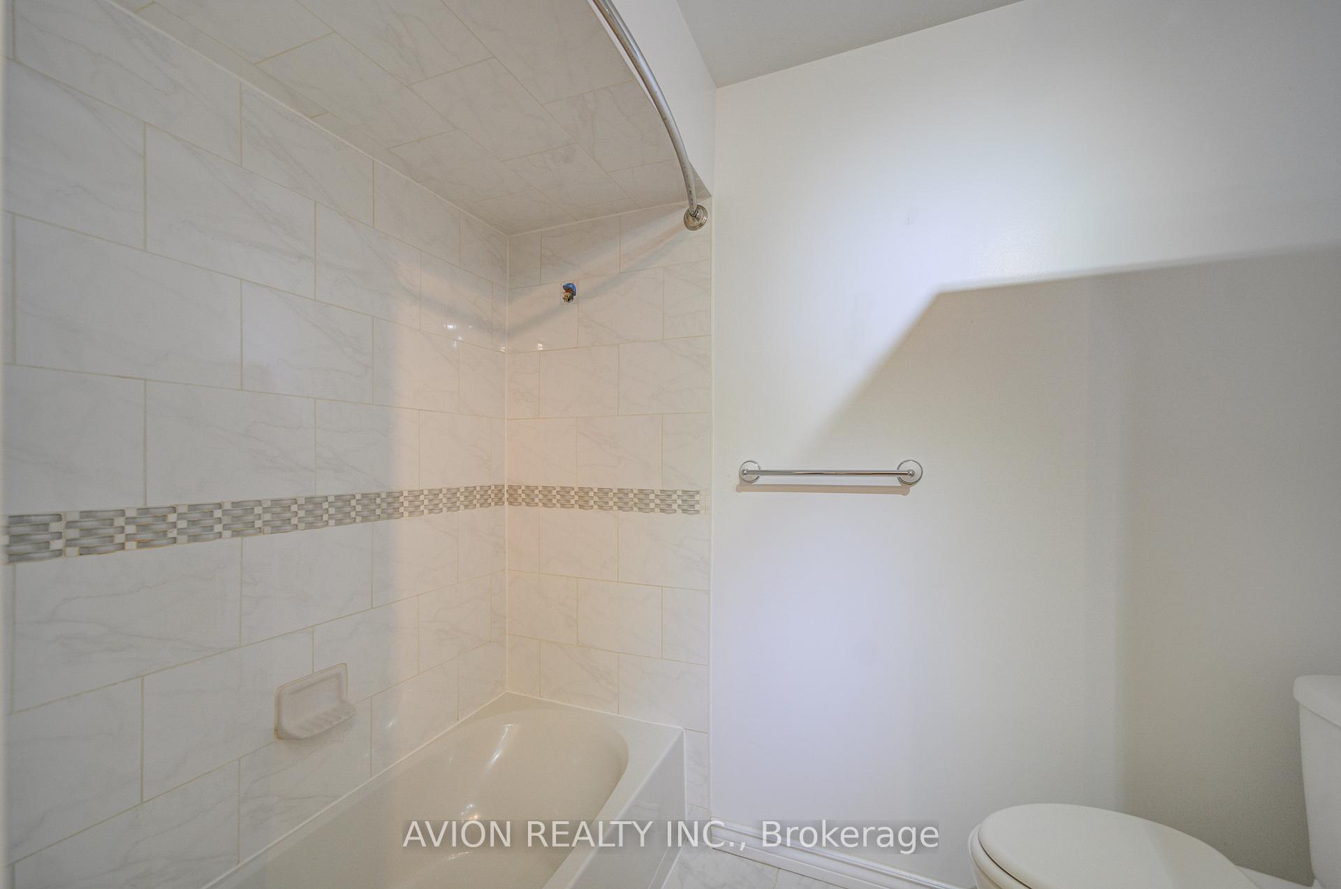 Photo 23 of 31 Charnwood Place, Markham, Aileen-Willowbrook — HOMEH