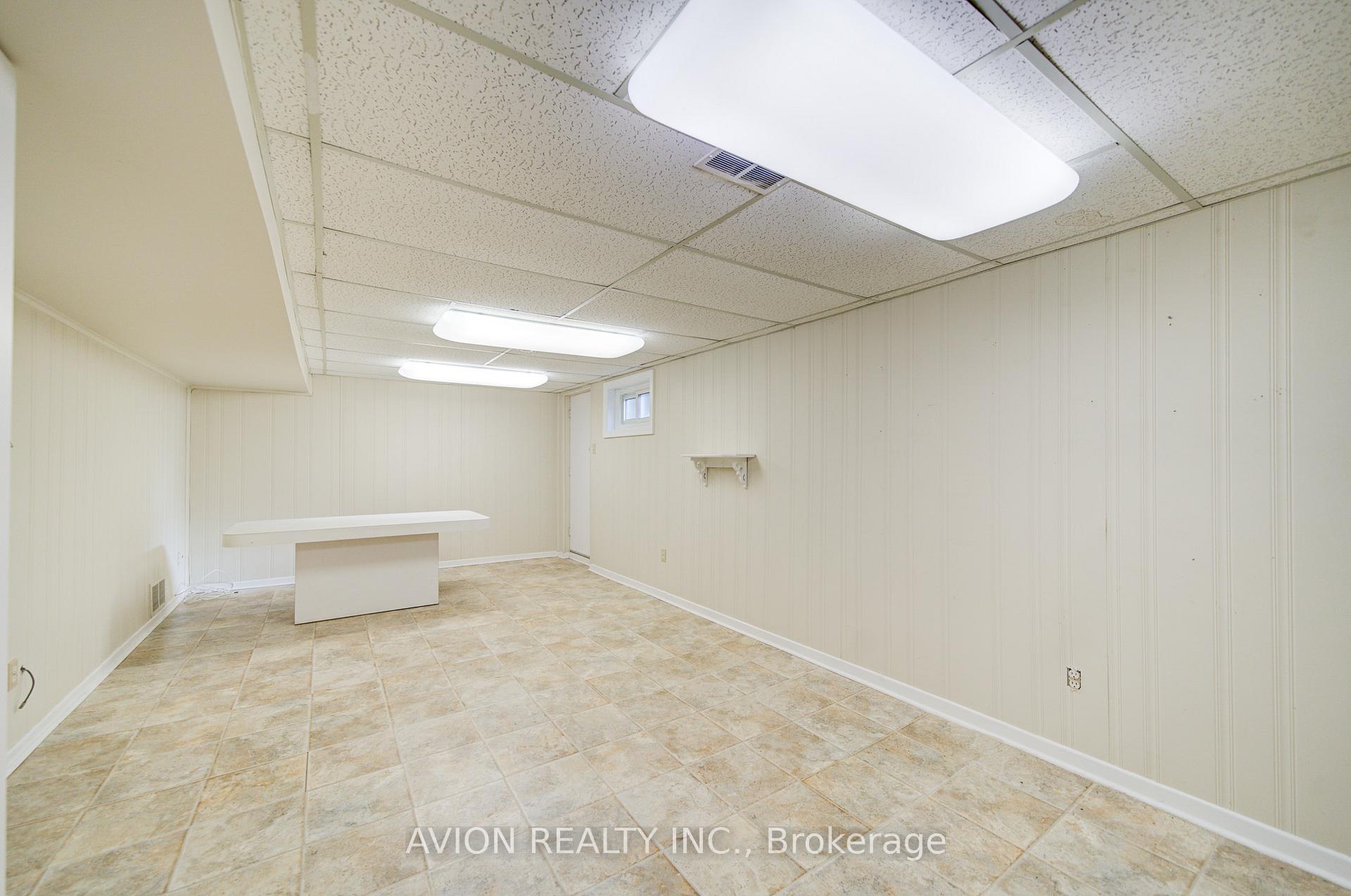 Photo 33 of 31 Charnwood Place, Markham, Aileen-Willowbrook — HOMEH