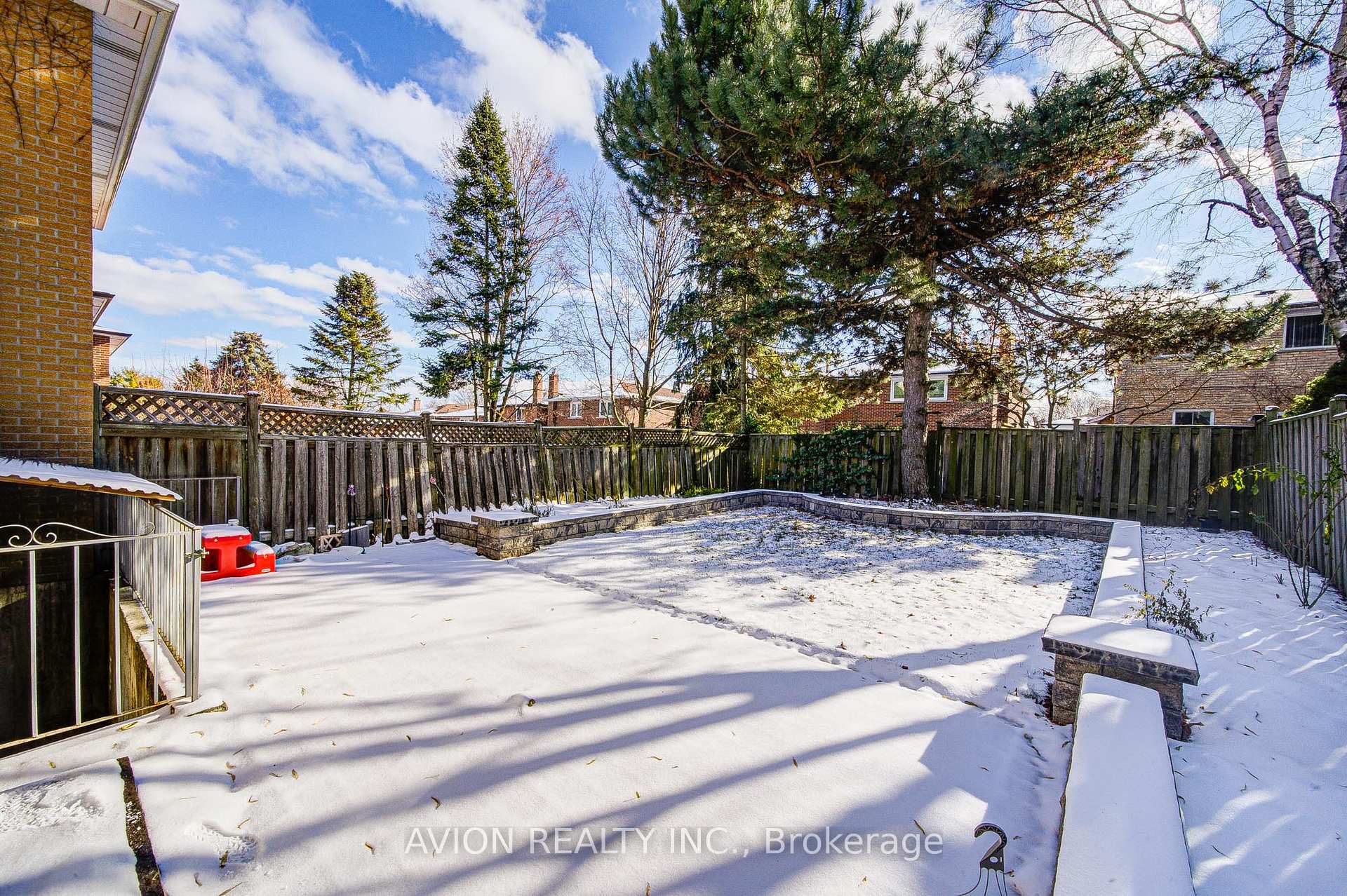 Photo 37 of 31 Charnwood Place, Markham, Aileen-Willowbrook — HOMEH