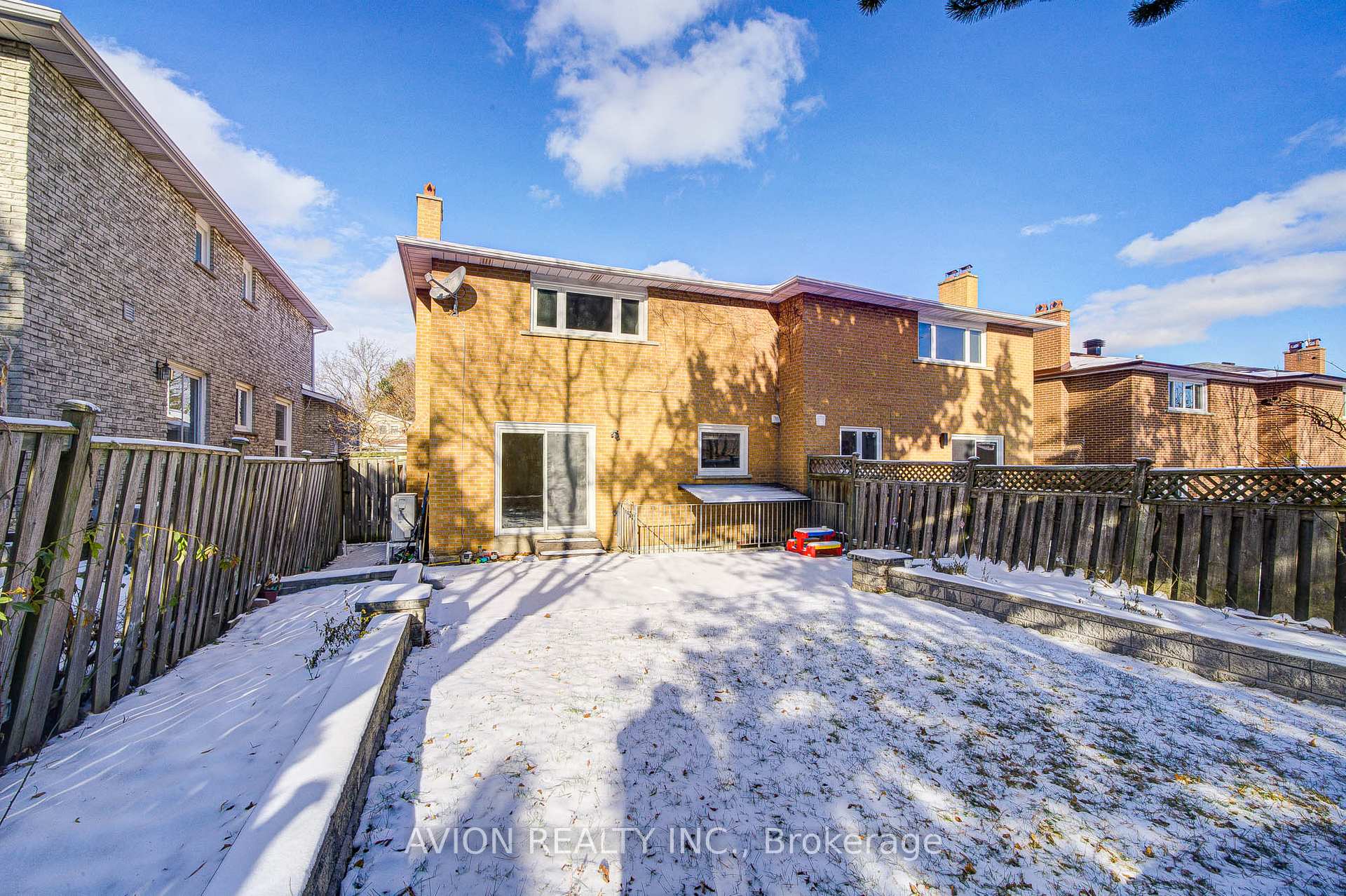 Photo 39 of 31 Charnwood Place, Markham, Aileen-Willowbrook — HOMEH