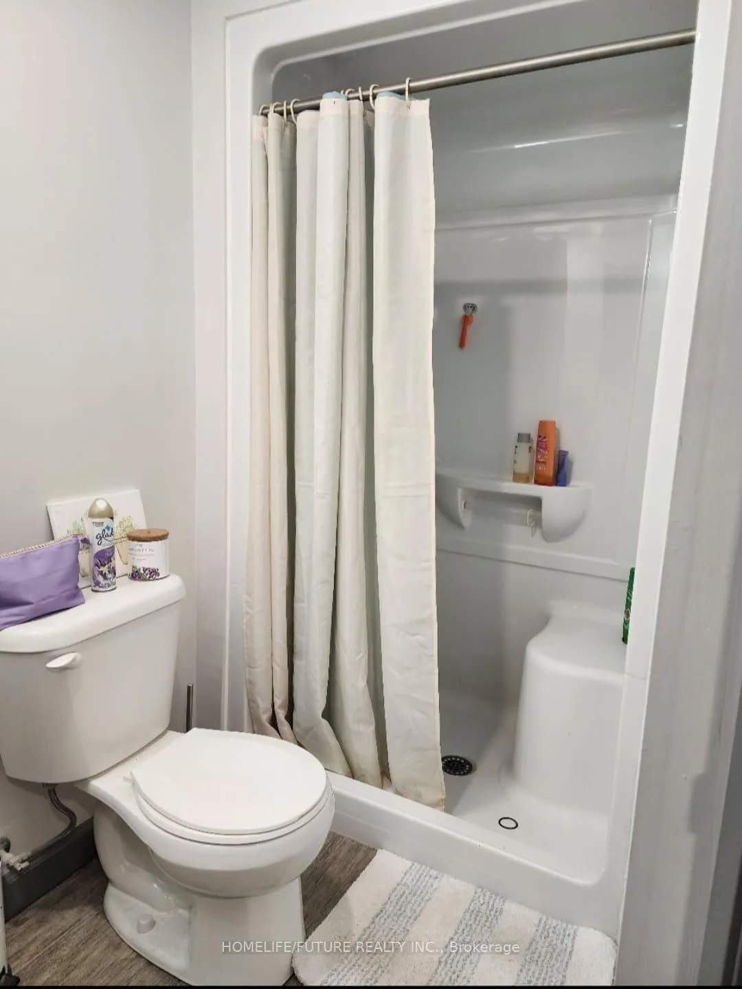 Photo 6 of Unit 323(2nd Room), 258C Sunview Street, Waterloo, Beechwood/University — HOMEH