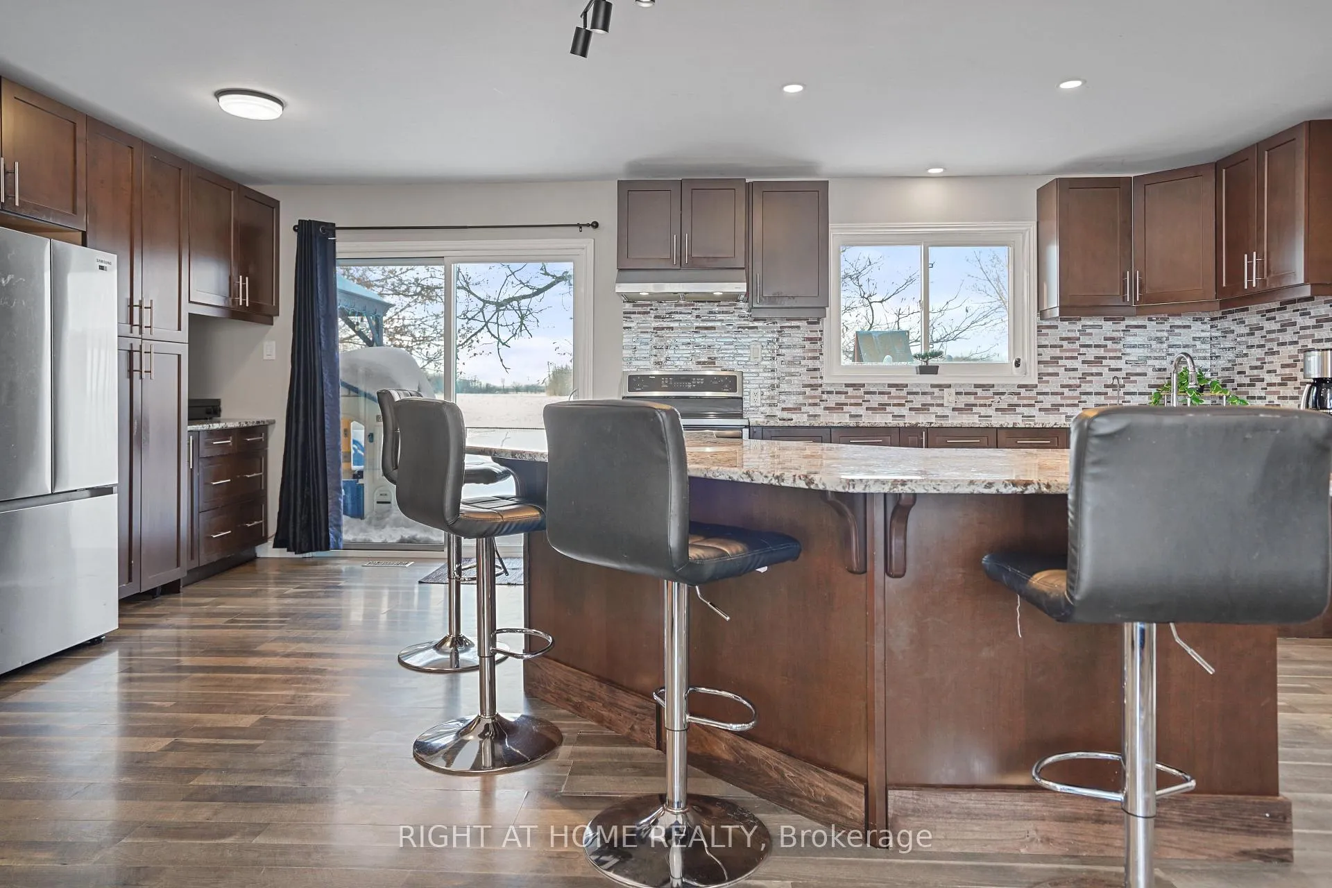 Photo 8 of 4021 Line 56 E, Perth East, Ellice — HOMEH
