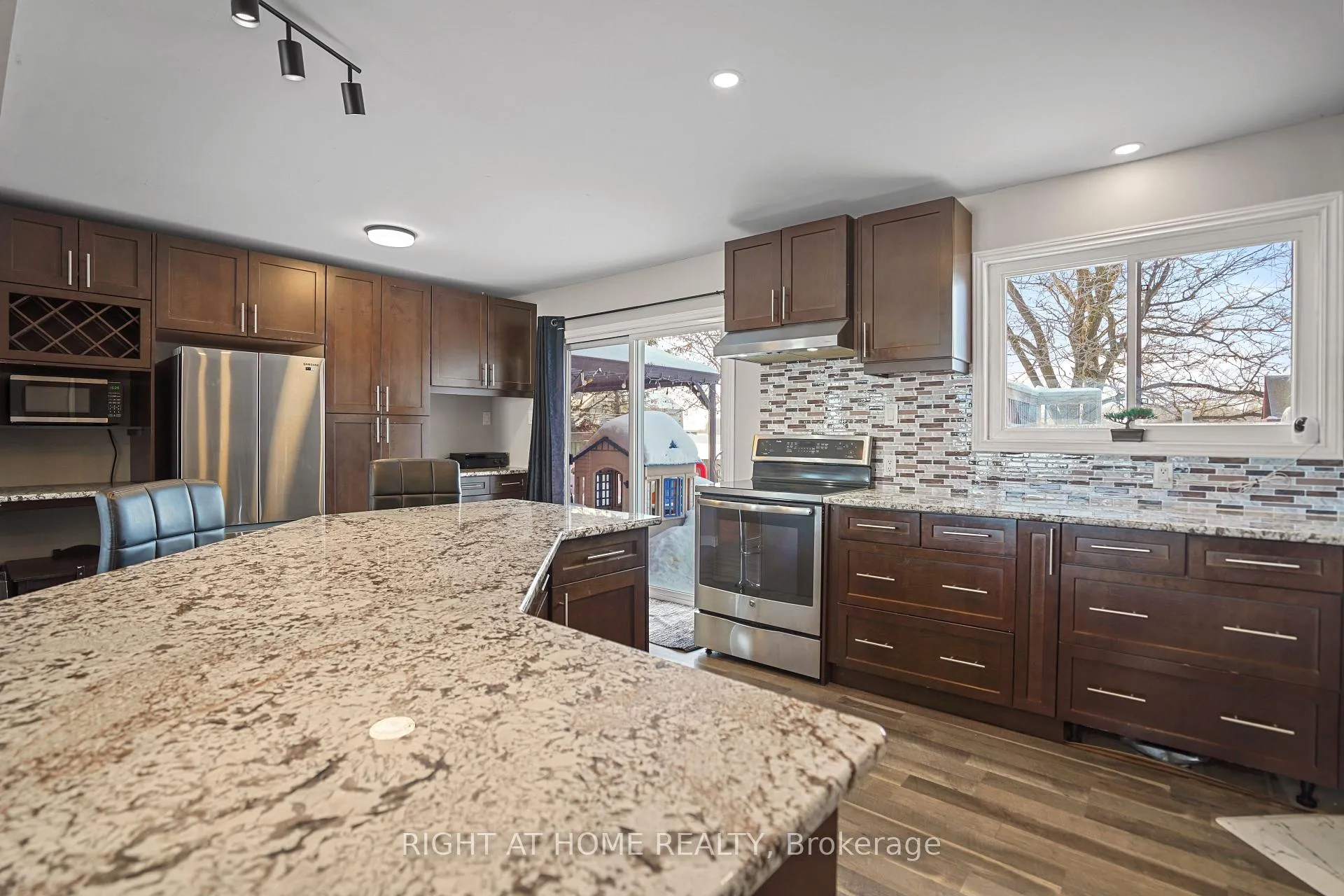 Photo 12 of 4021 Line 56 E, Perth East, Ellice — HOMEH