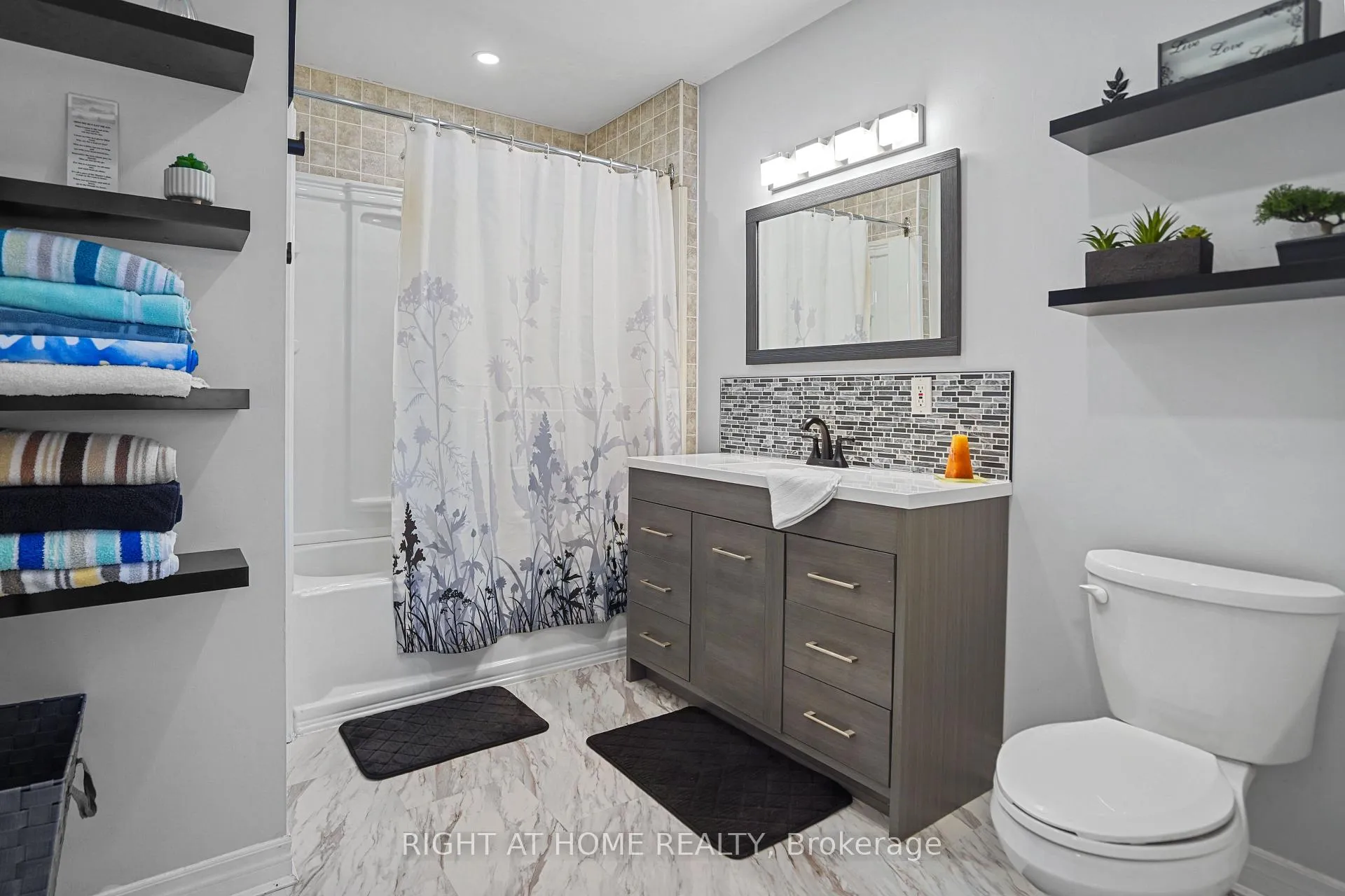 Photo 24 of 4021 Line 56 E, Perth East, Ellice — HOMEH