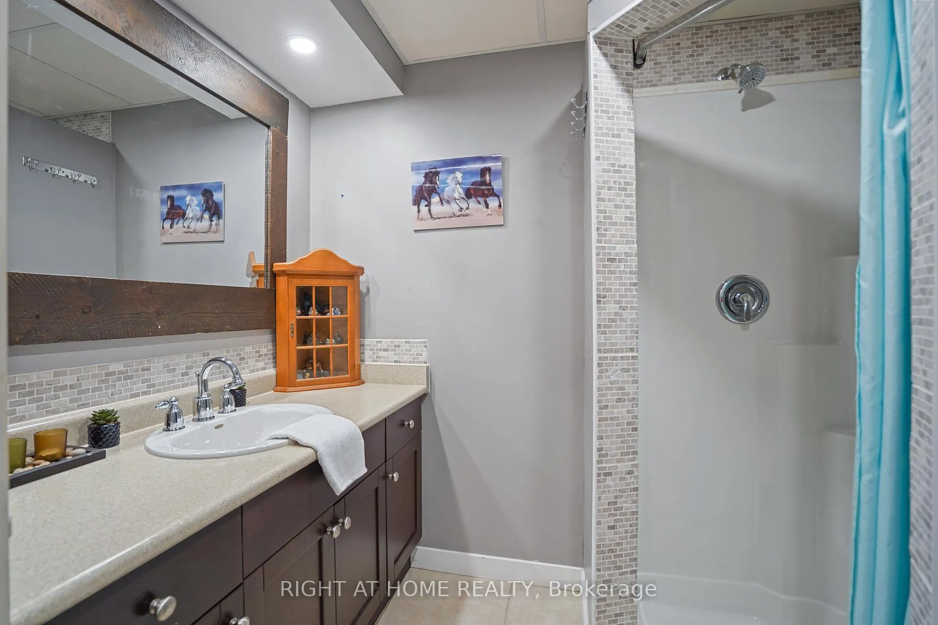 Photo 28 of 4021 Line 56 E, Perth East, Ellice — HOMEH