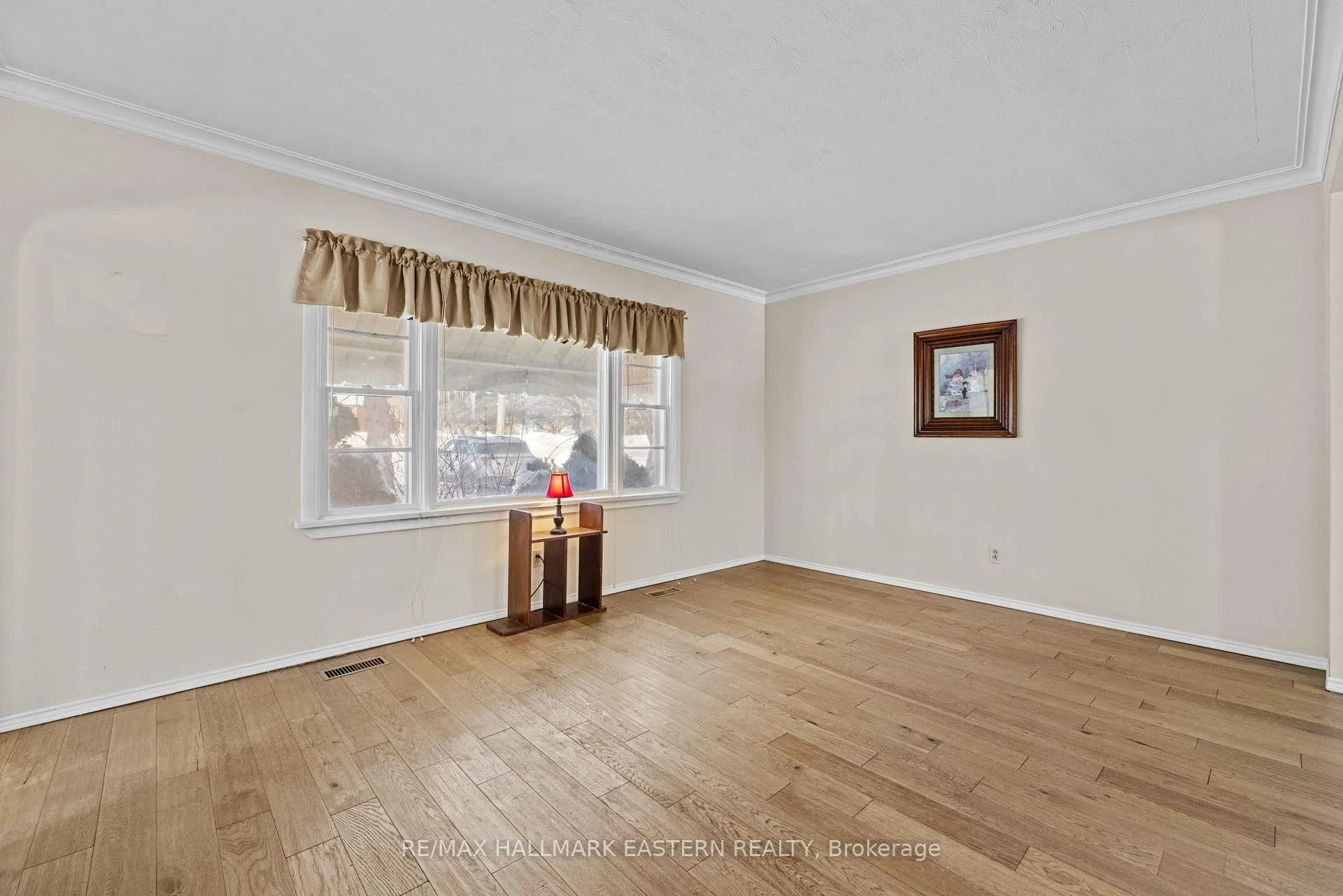Photo 9 of 2145 Preston Road, Cavan Monaghan, Cavan-Monaghan — HOMEH
