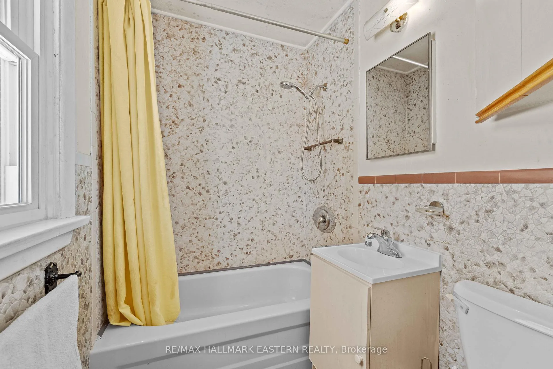 Photo 13 of 2145 Preston Road, Cavan Monaghan, Cavan-Monaghan — HOMEH