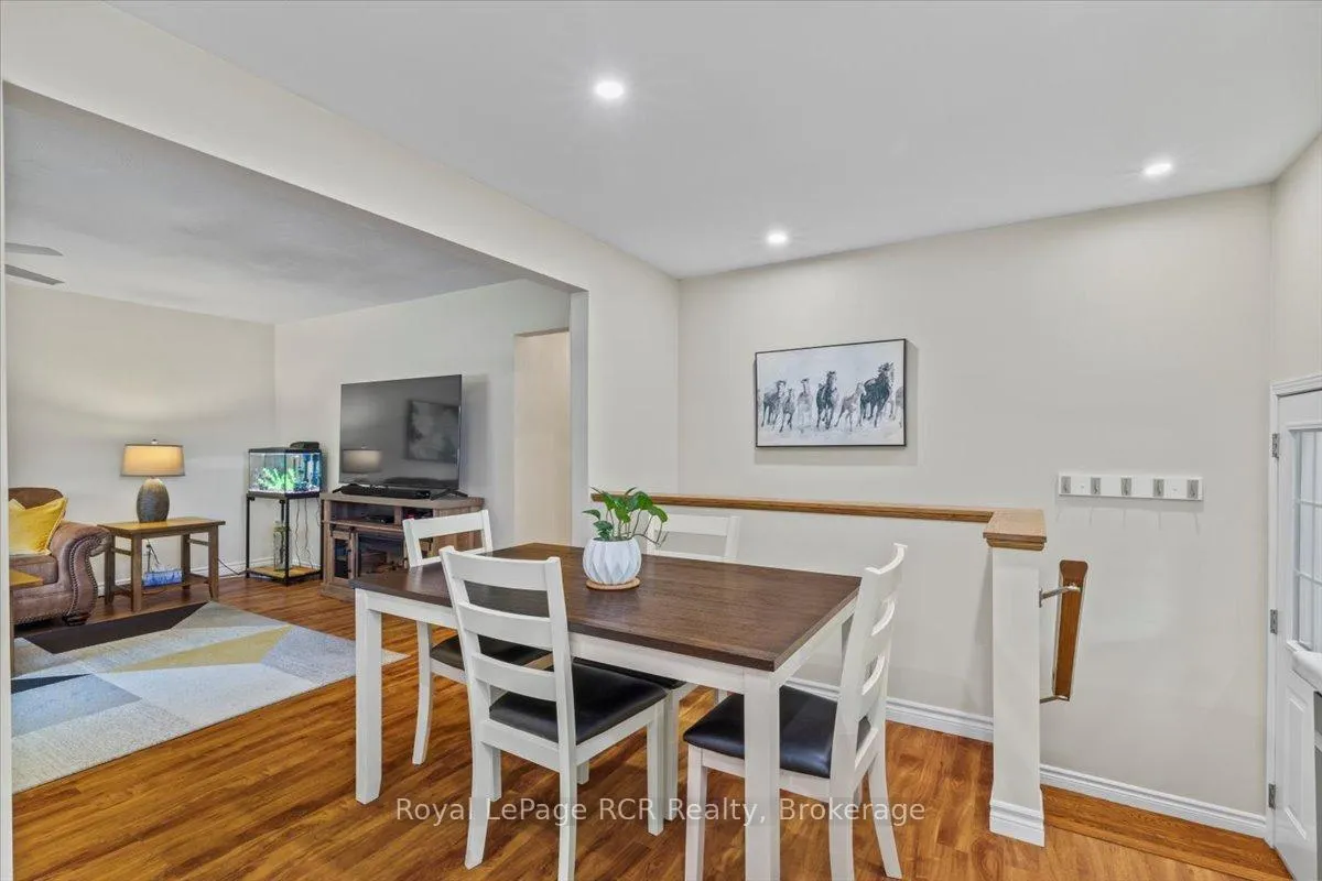 Photo 6 of 382 3rd Street, Hanover — HOMEH