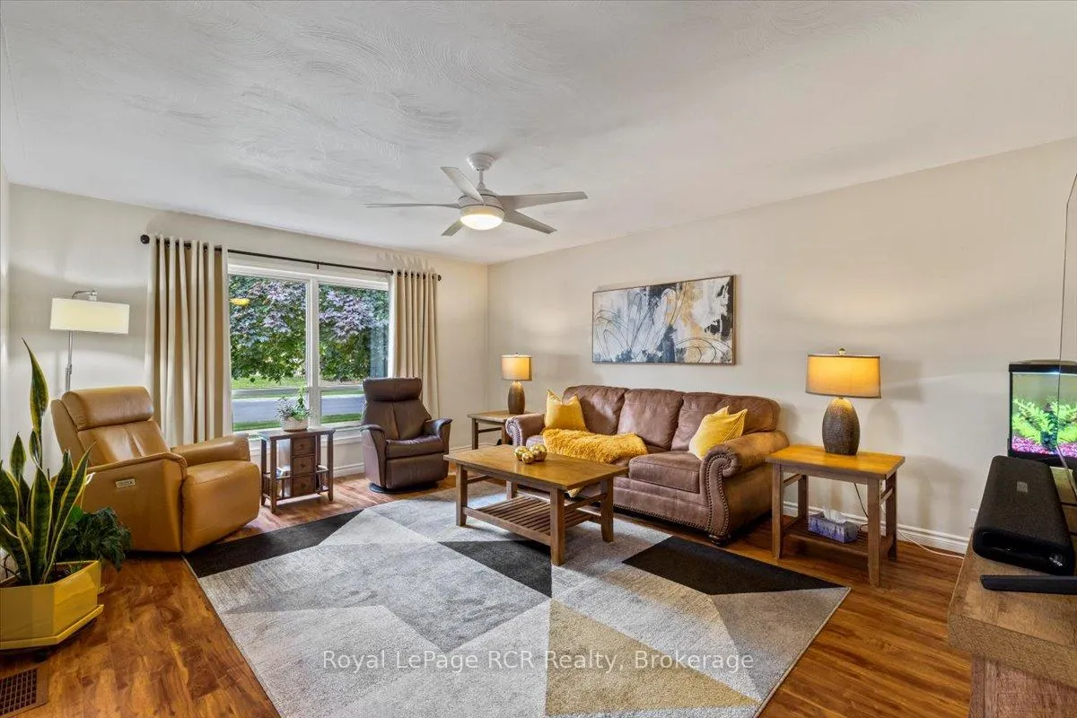 Photo 9 of 382 3rd Street, Hanover — HOMEH