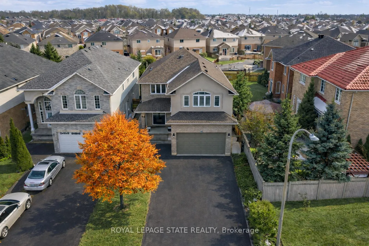 Photo 45 of 114 Armour Crescent, Hamilton, Meadowlands — HOMEH