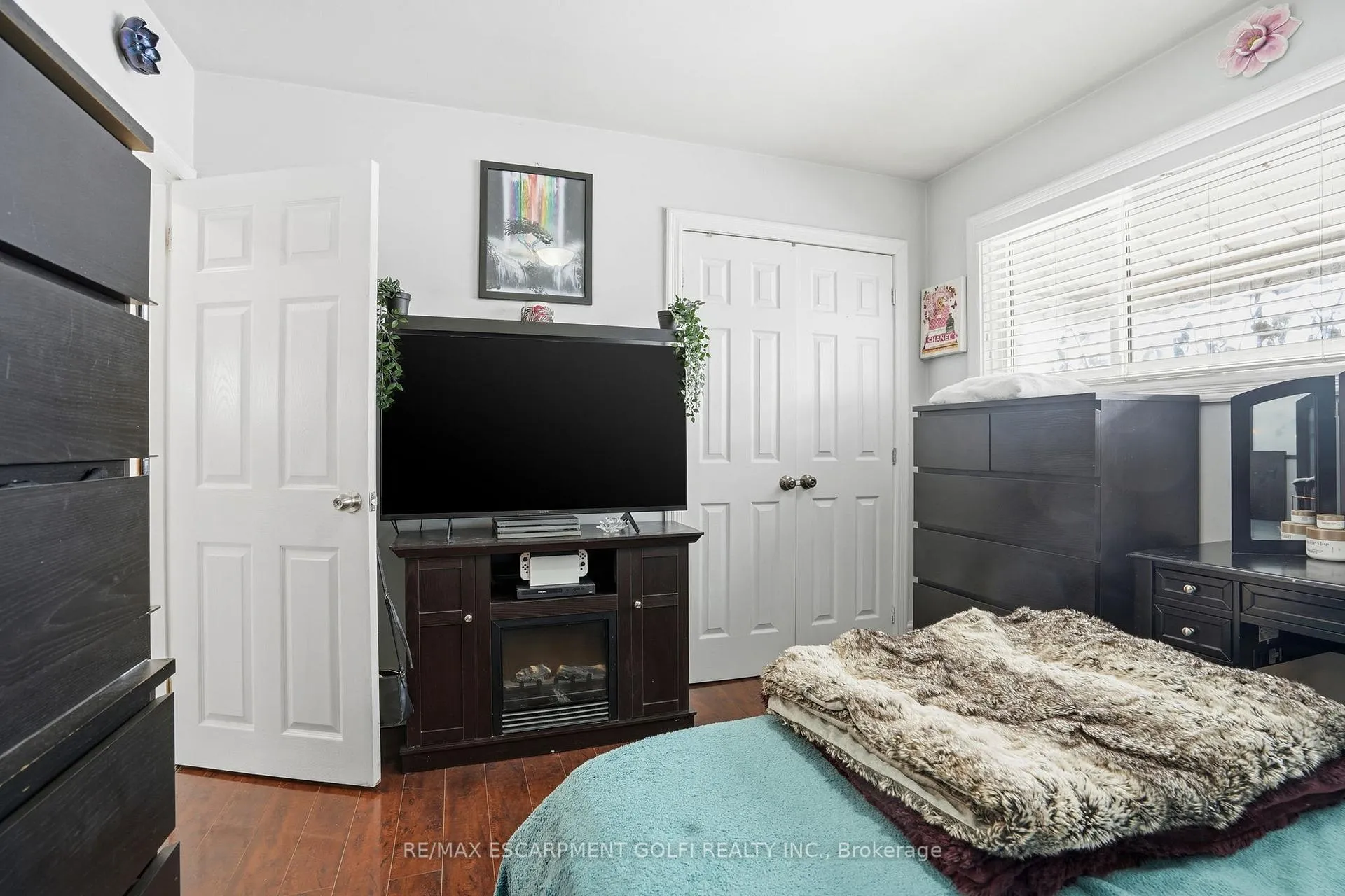 Photo 21 of 7 Piott Court, Hamilton, Stoney Creek — HOMEH