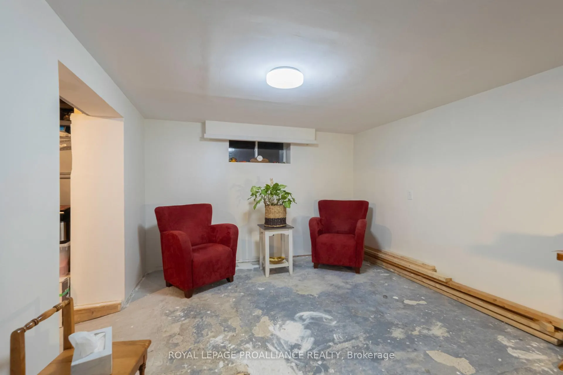 Photo 17 of 26 Cloverleaf Drive, Belleville, Thurlow Ward — HOMEH