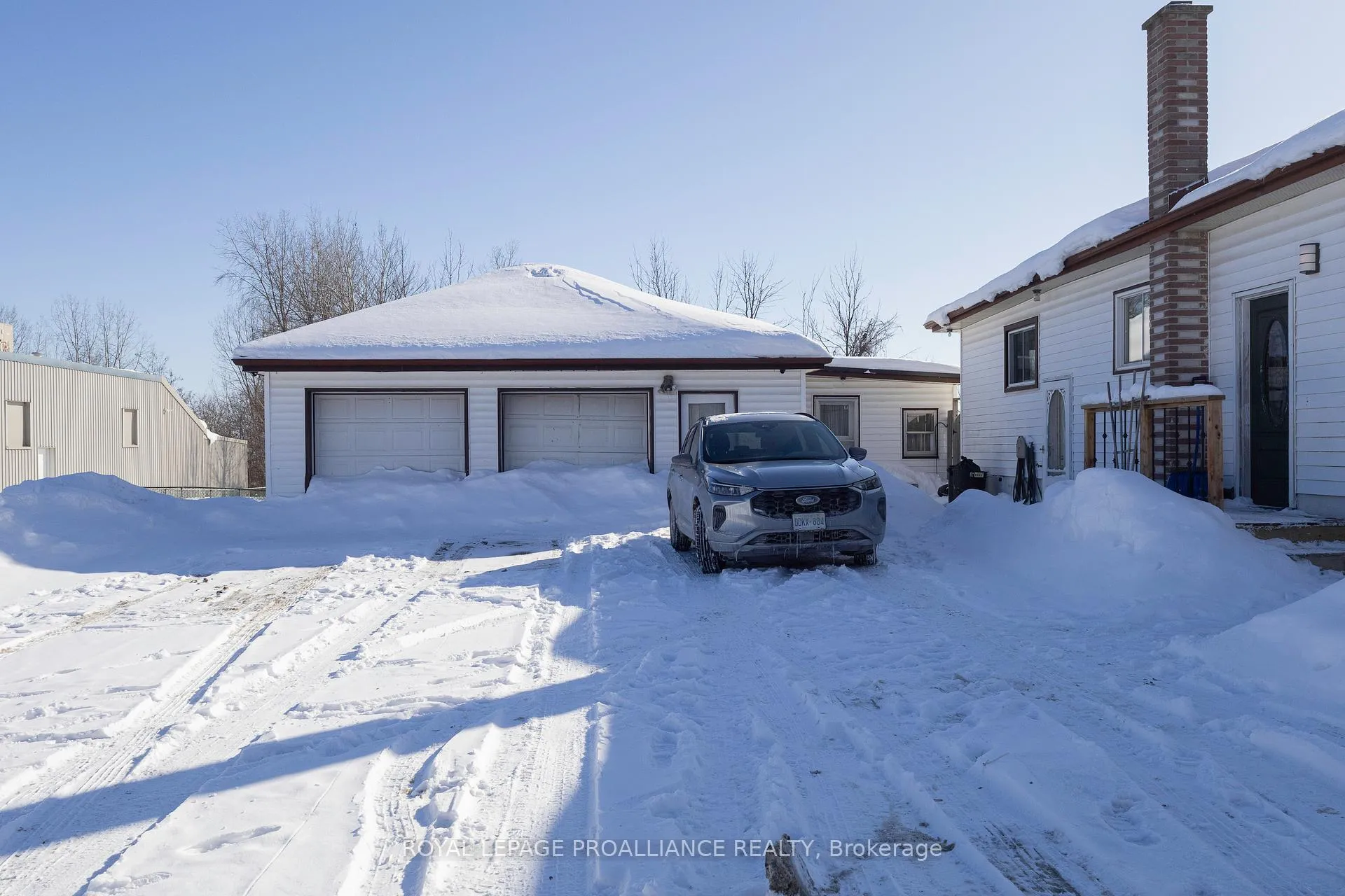 Photo 28 of 26 Cloverleaf Drive, Belleville, Thurlow Ward — HOMEH