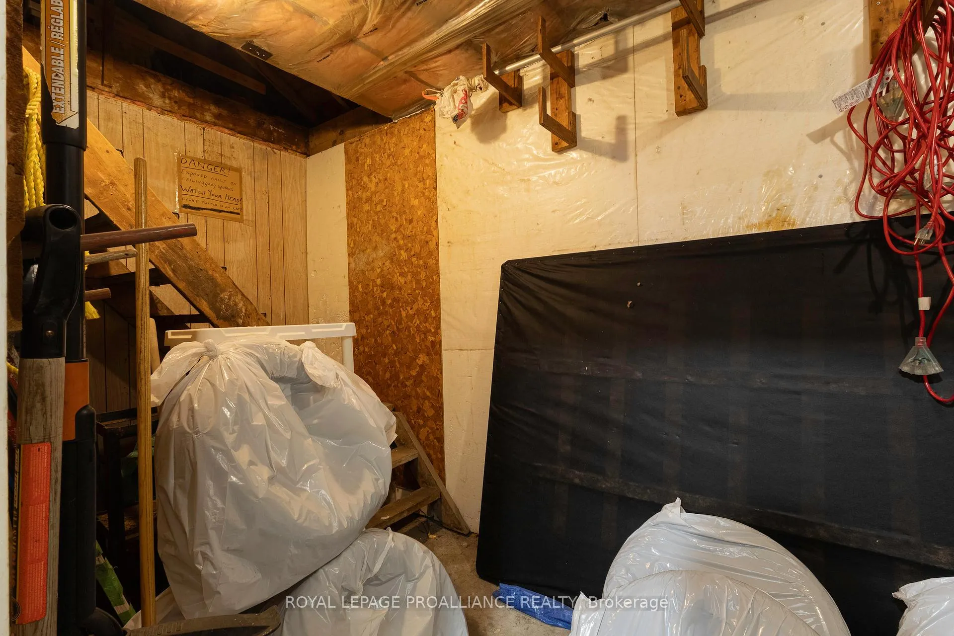 Photo 32 of 26 Cloverleaf Drive, Belleville, Thurlow Ward — HOMEH