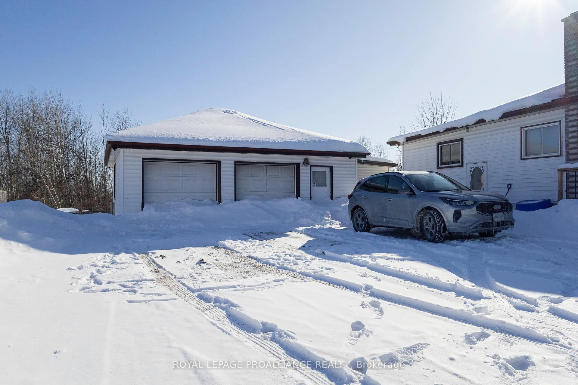 Photo 37 of 26 Cloverleaf Drive, Belleville, Thurlow Ward — HOMEH