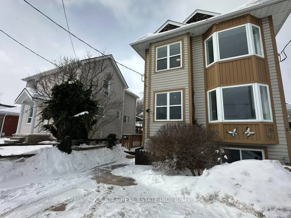Photo 3 of Unit A, 233-A Vine Street, St. Catharines, Fairview — HOMEH