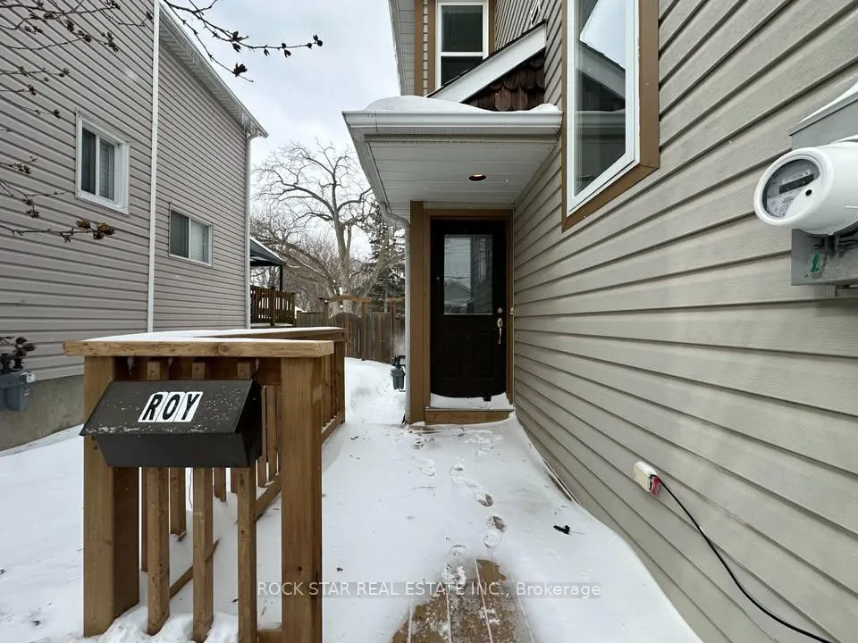 Photo 4 of Unit A, 233-A Vine Street, St. Catharines, Fairview — HOMEH