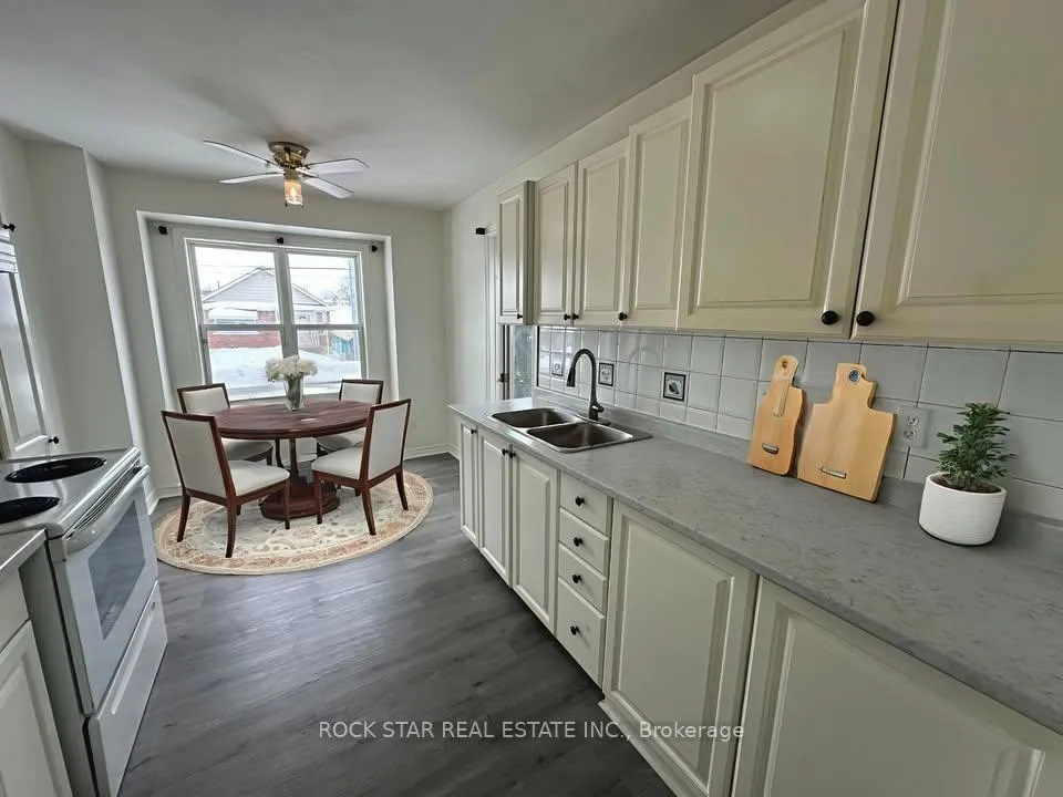 Photo 8 of Unit A, 233-A Vine Street, St. Catharines, Fairview — HOMEH