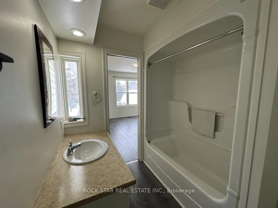 Photo 18 of Unit A, 233-A Vine Street, St. Catharines, Fairview — HOMEH