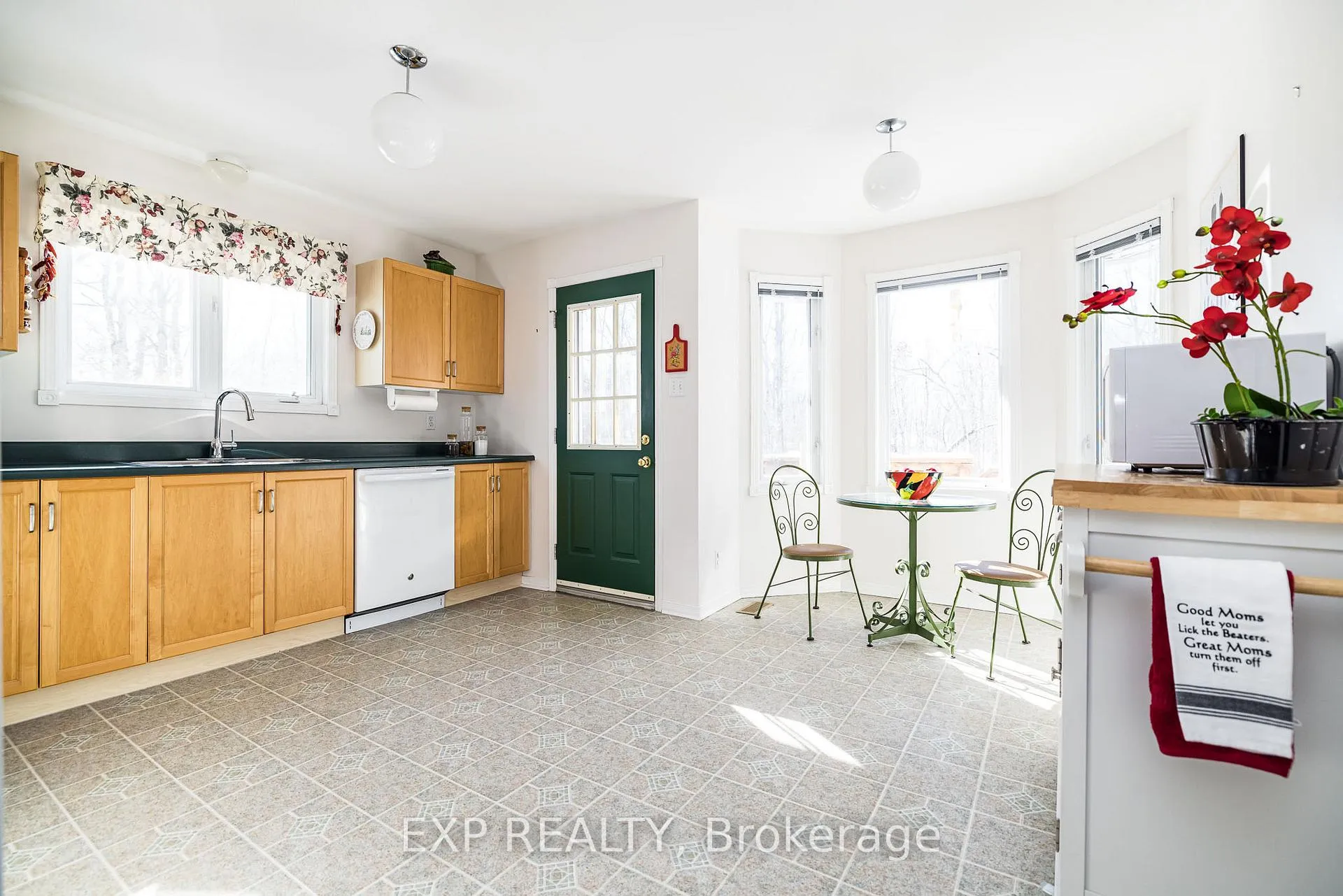Photo 16 of 161 North Cote Drive, Beckwith, Beckwith Twp — HOMEH
