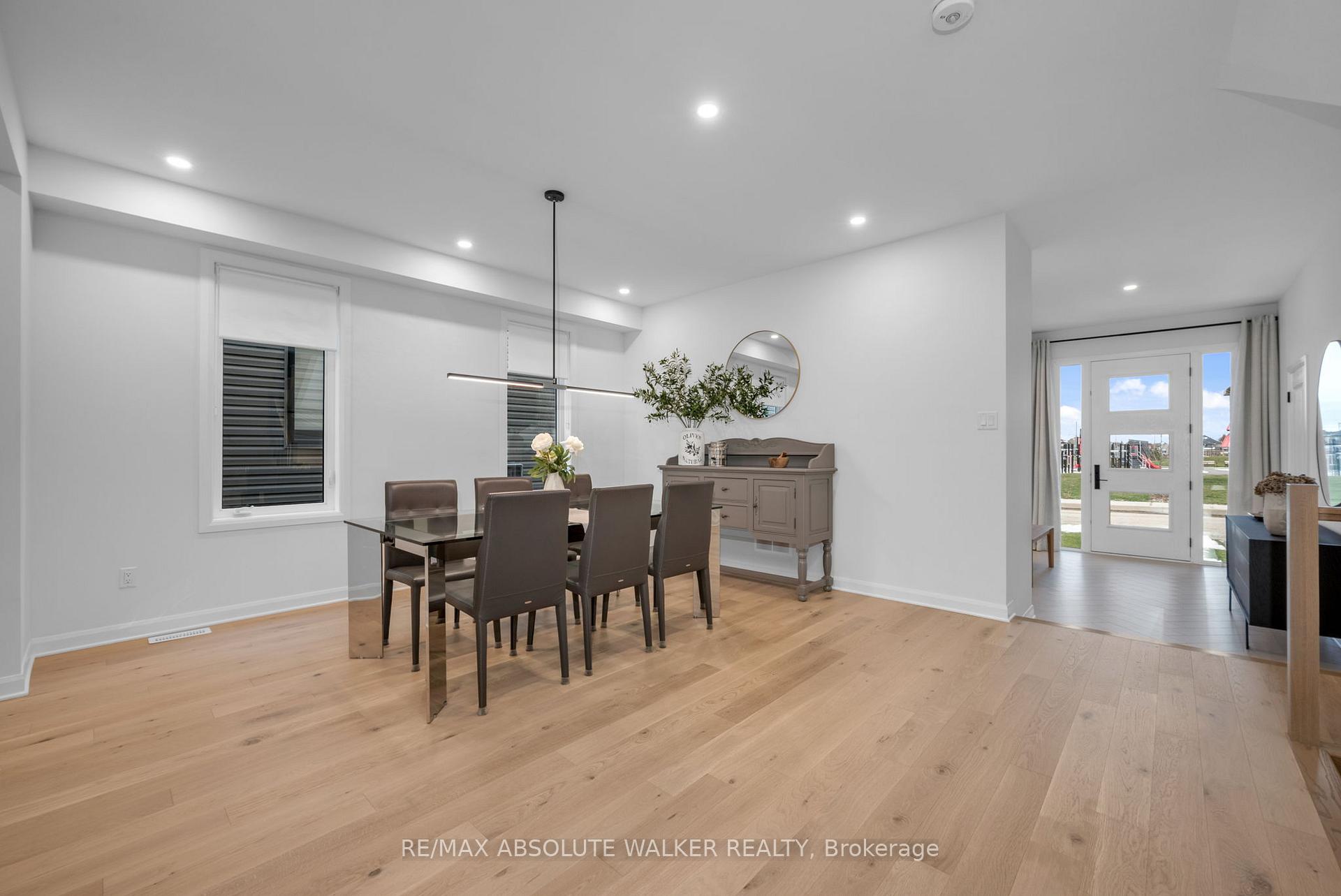 Photo 5 of 2055 Wanderer Avenue, Ottawa, Mahogany Community — HOMEH