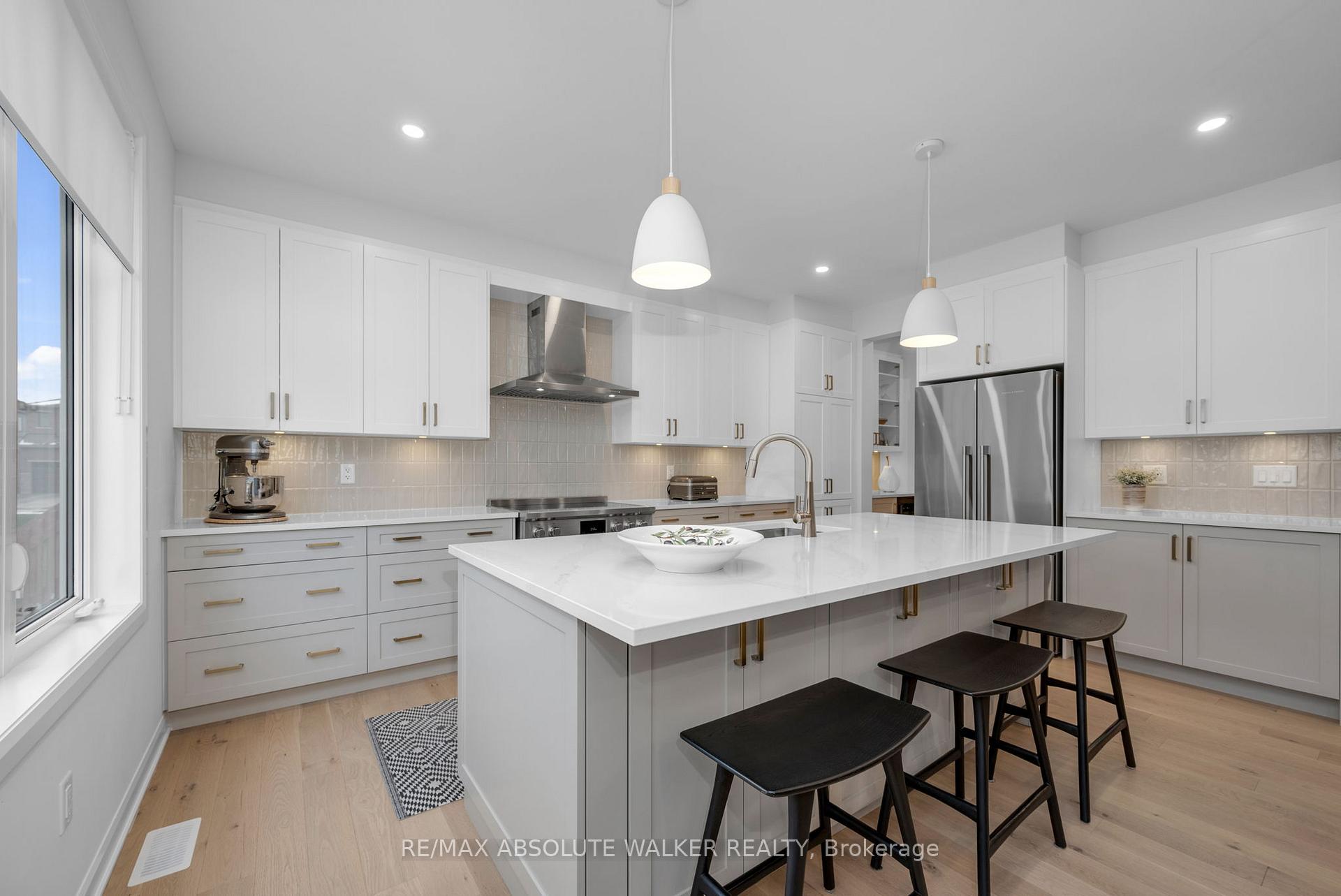 Photo 8 of 2055 Wanderer Avenue, Ottawa, Mahogany Community — HOMEH