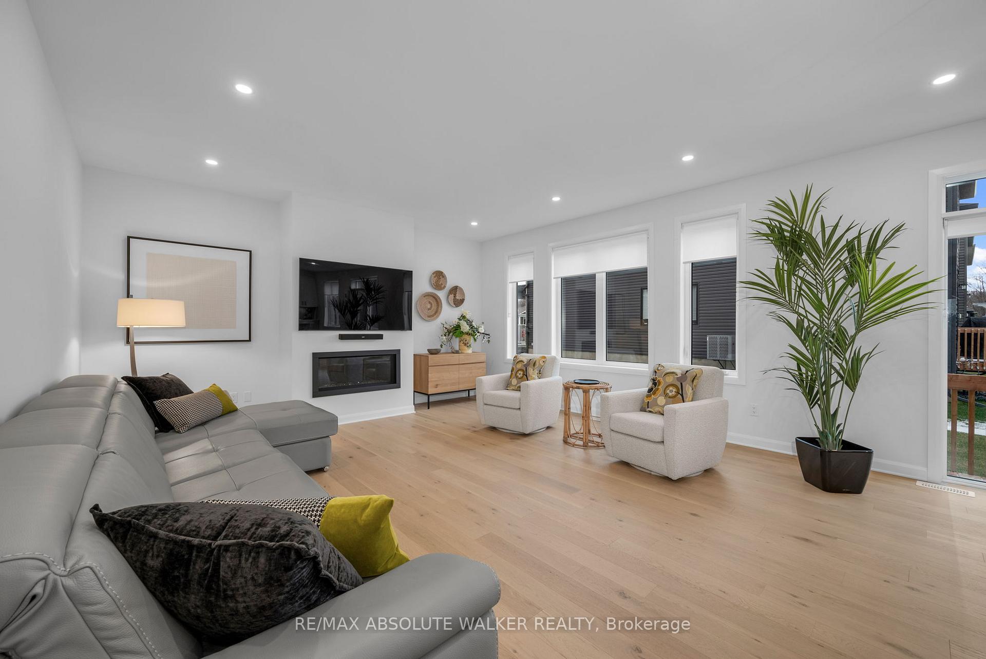 Photo 15 of 2055 Wanderer Avenue, Ottawa, Mahogany Community — HOMEH