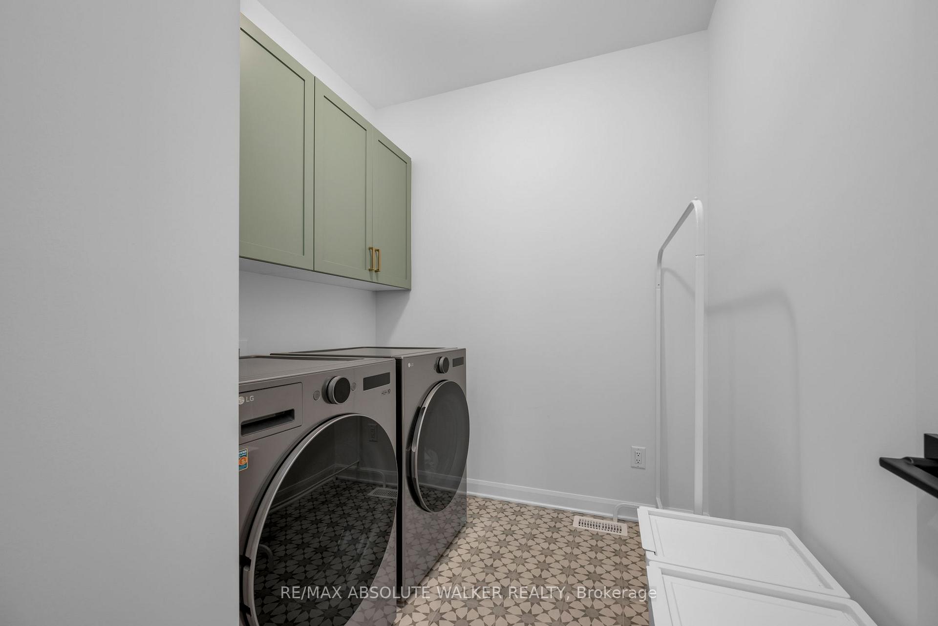 Photo 36 of 2055 Wanderer Avenue, Ottawa, Mahogany Community — HOMEH