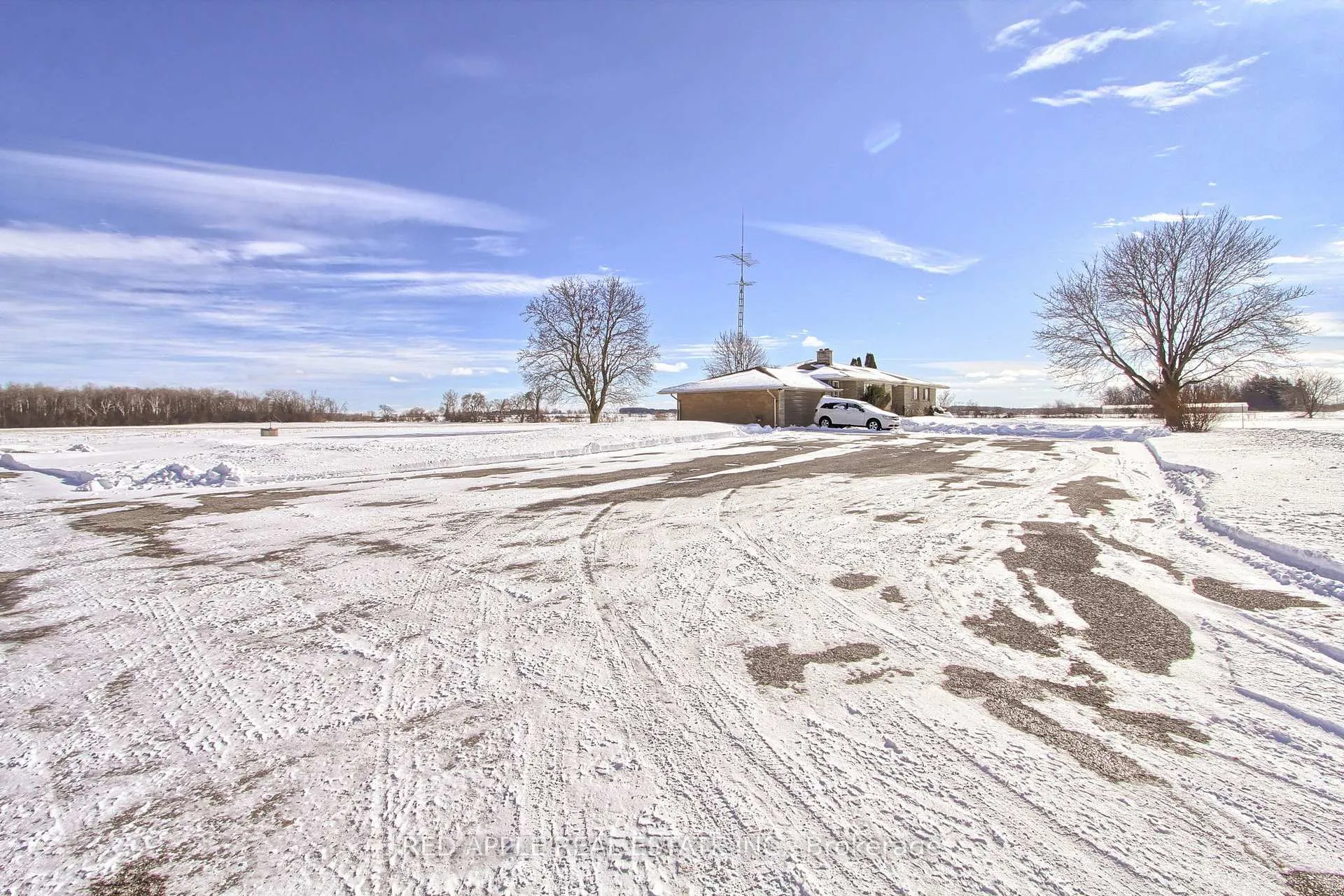 Photo 24 of 24187 Warden Avenue, Georgina, Belhaven — HOMEH
