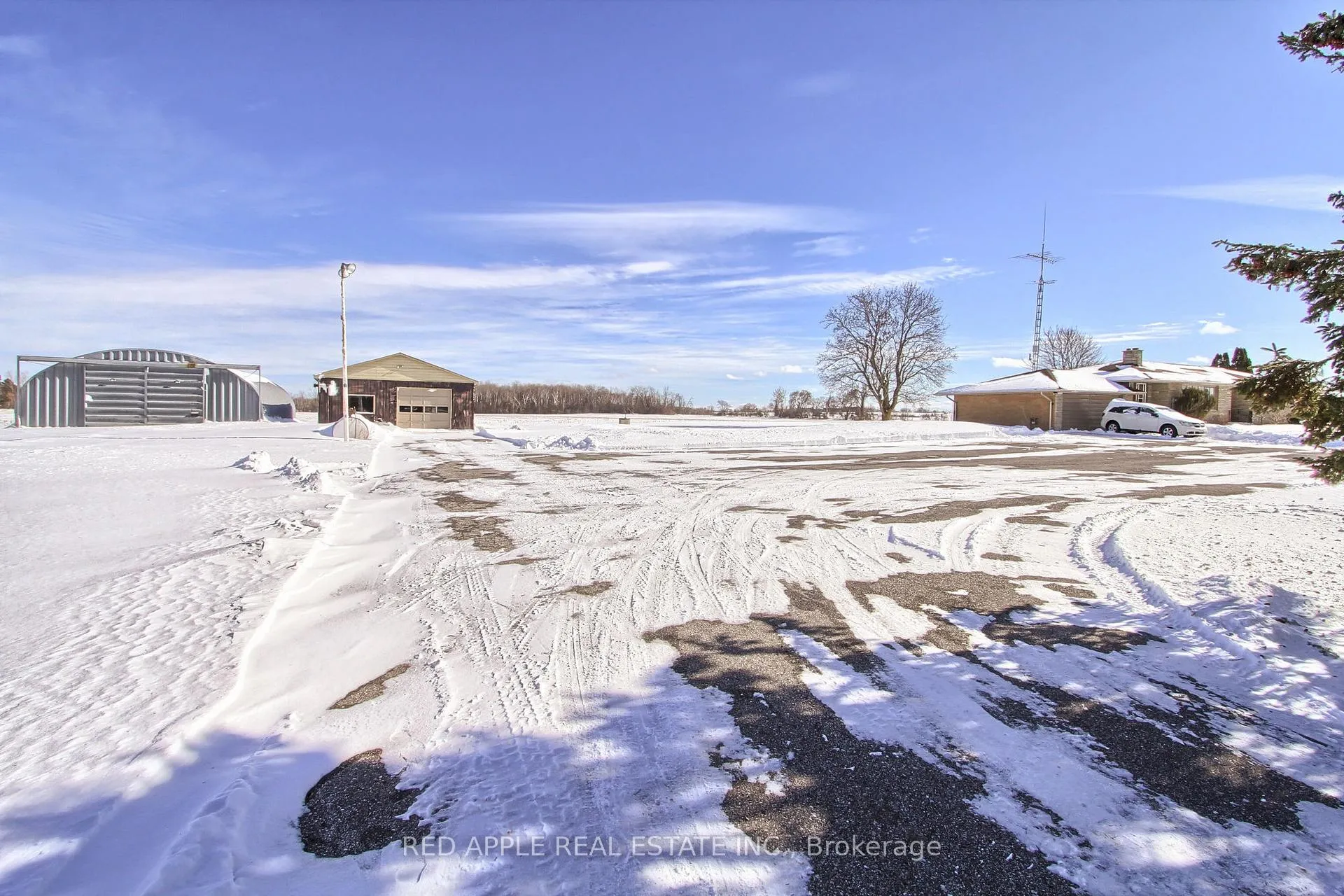 Photo 25 of 24187 Warden Avenue, Georgina, Belhaven — HOMEH