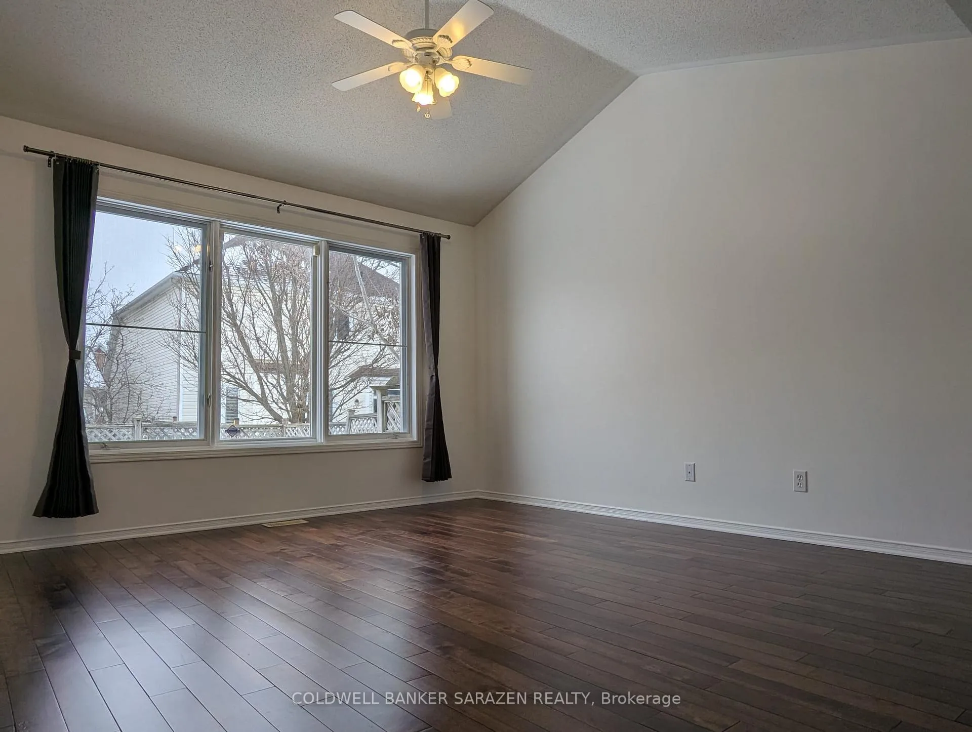 Photo 8 of 36 Westwinds Place, Ottawa, Barrhaven East — HOMEH